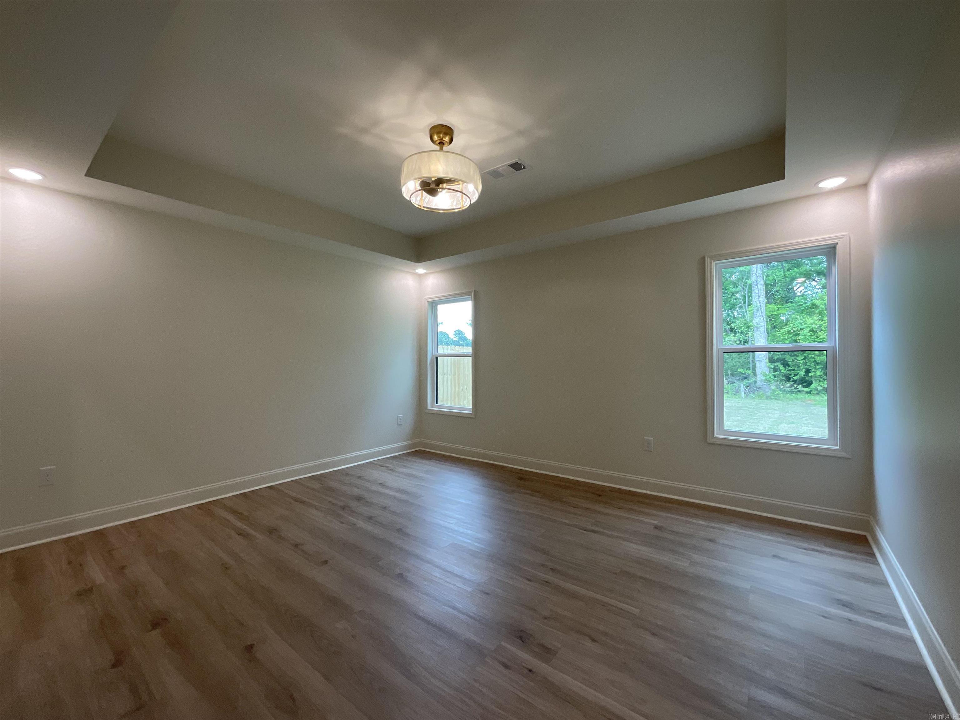 1005 N Jeff Davis  Jacksonville, AR