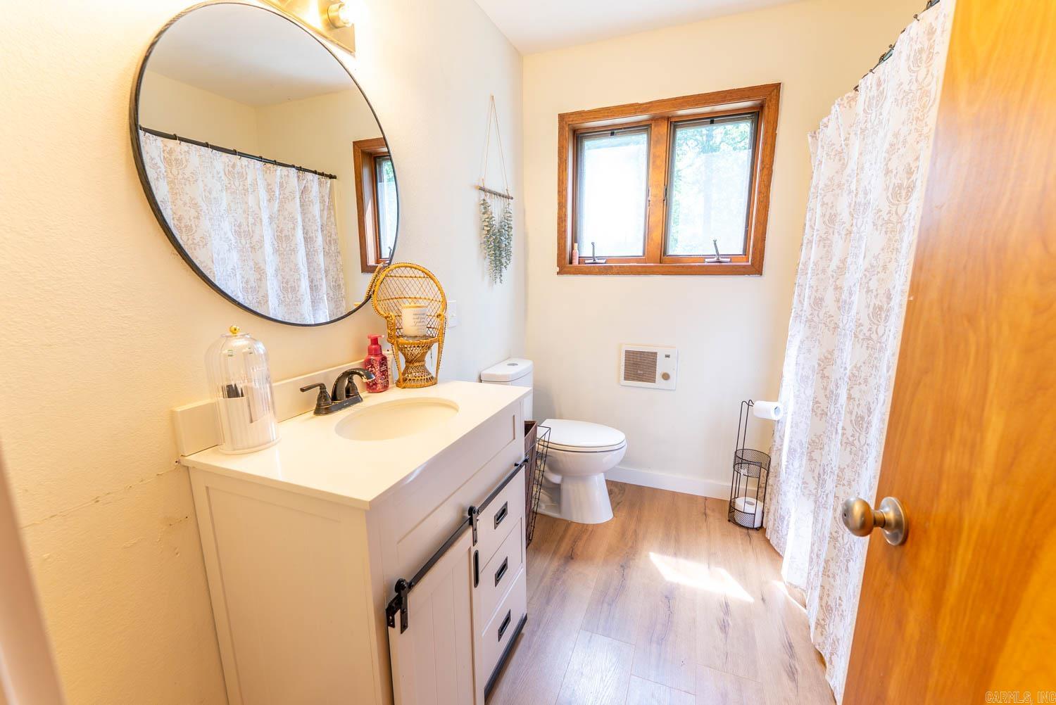 3991 Highway W  Thayer, MO