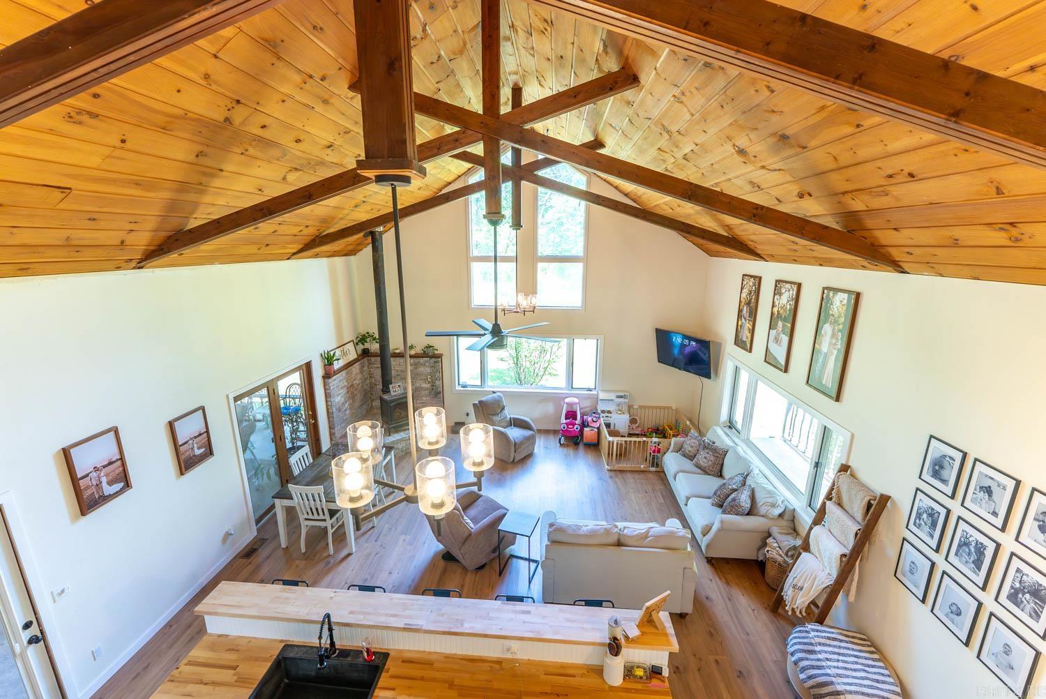 3991 Highway W  Thayer, MO