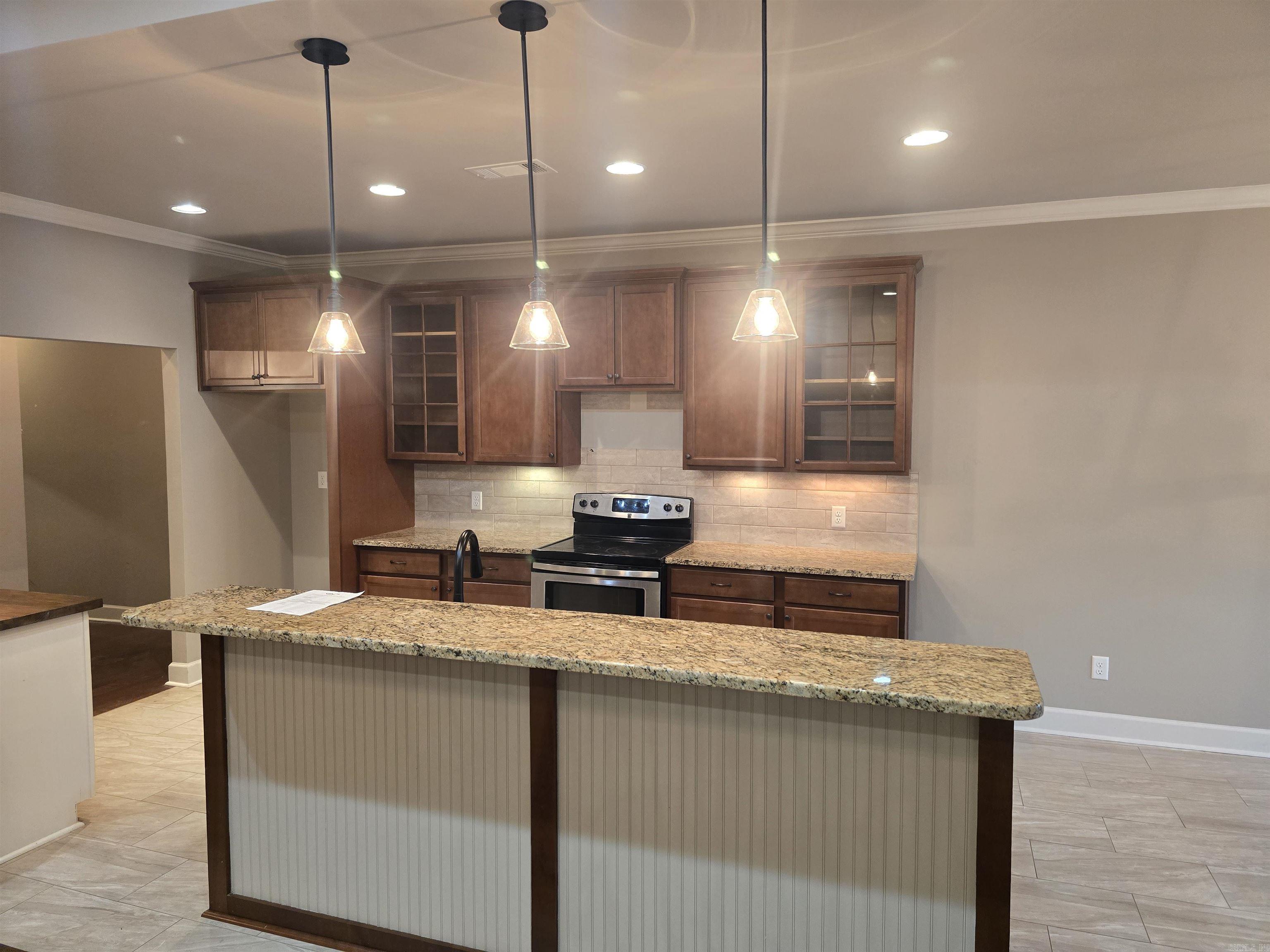 416 S Red  Sheridan, AR