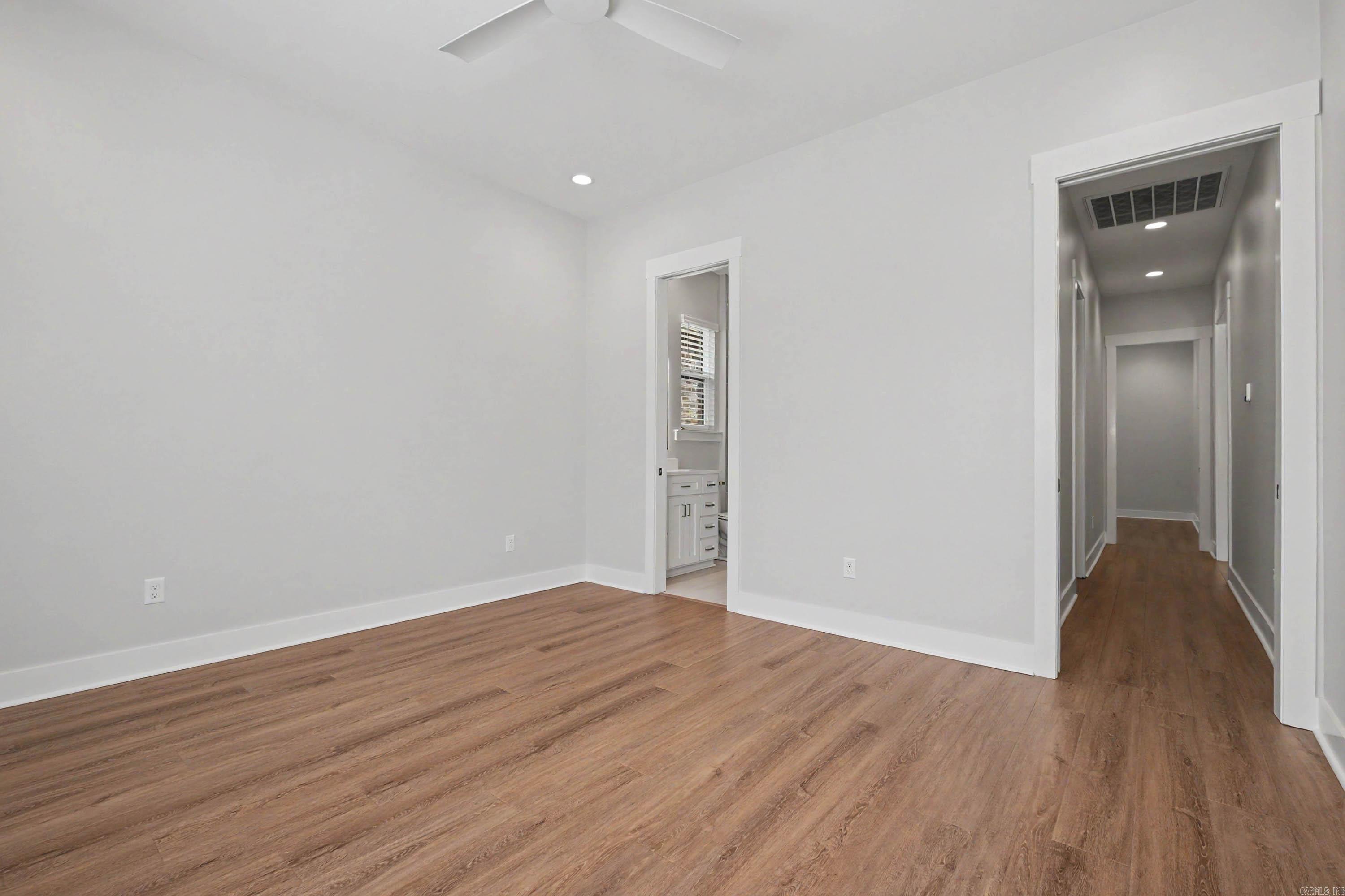 1630 Dolphin  Conway, AR