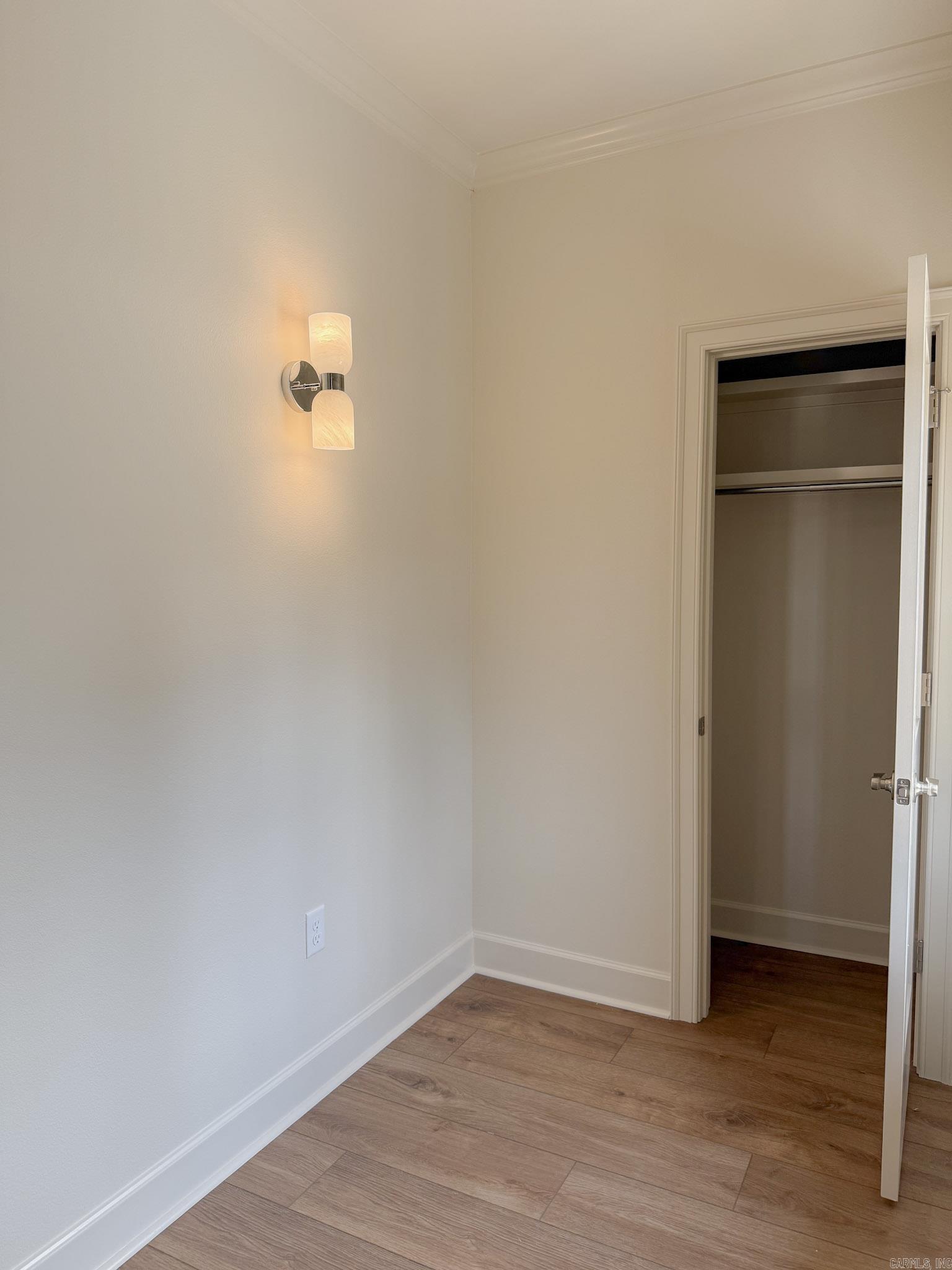 9 King Arthur Court — photo 4