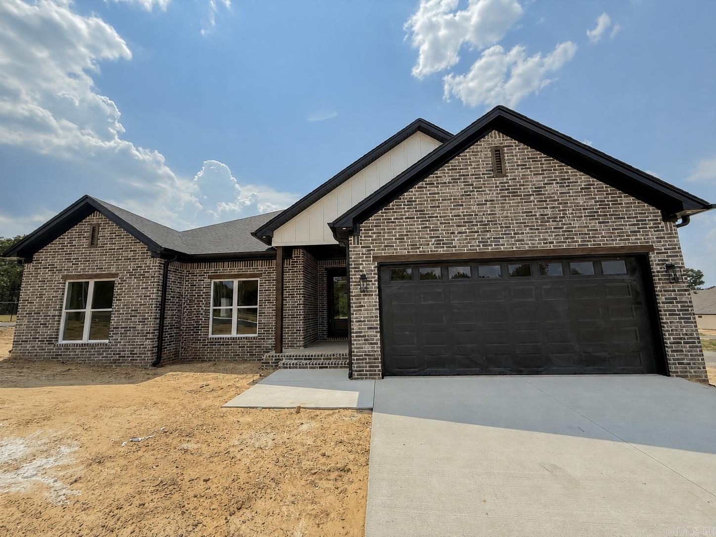 1  Camelot  Greenbrier, AR