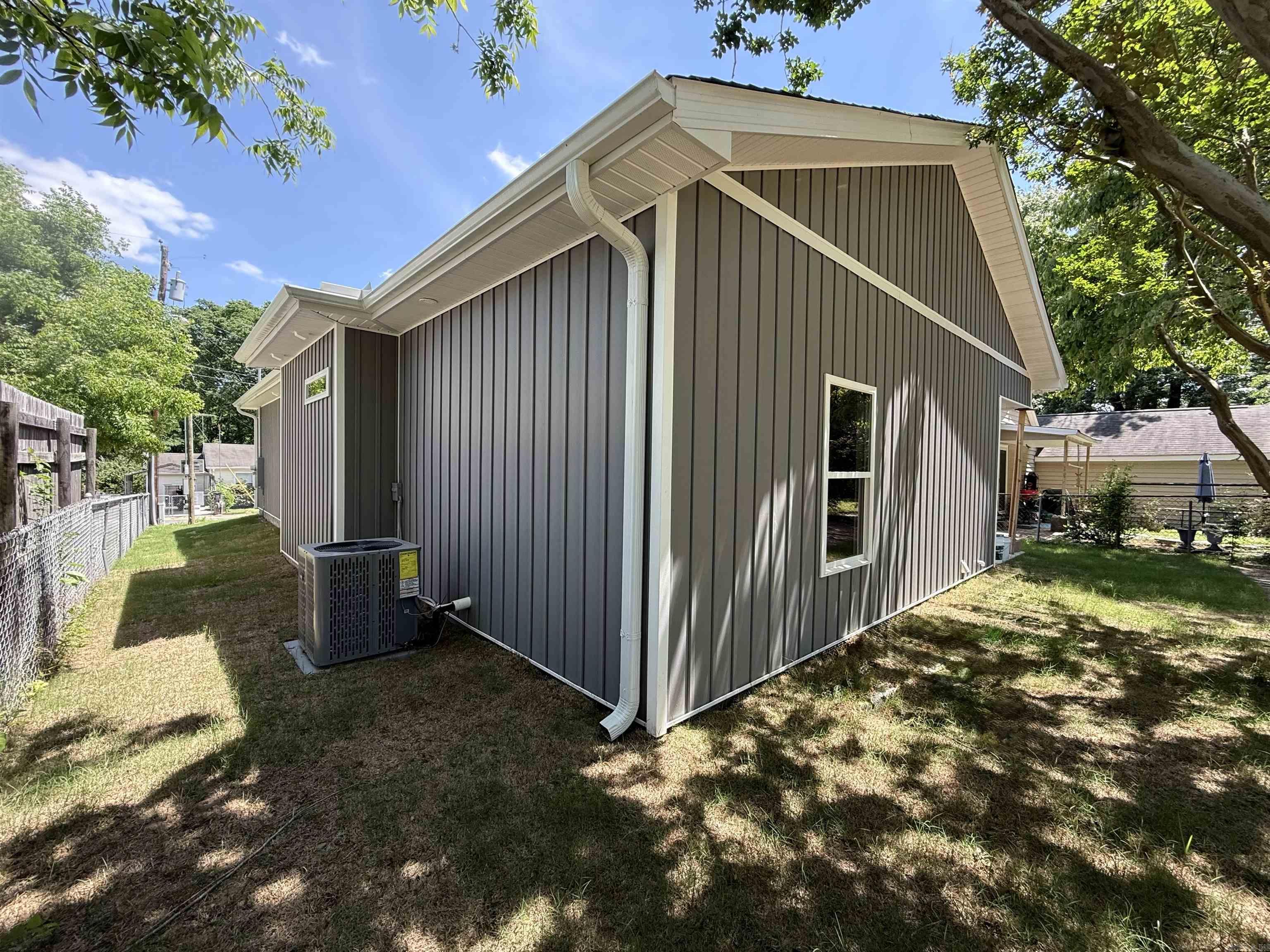 717 Burton  Benton, AR
