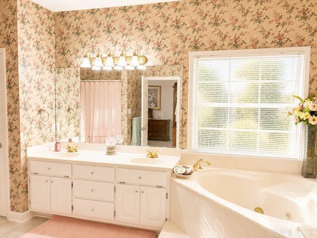 2 Coronado Drive Hot Springs Village, AR 71909