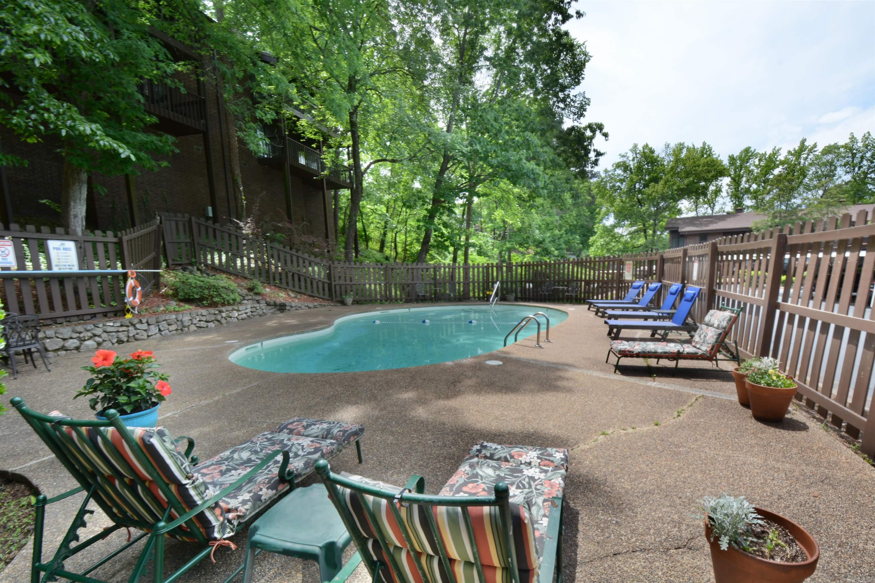 2315 LAKESHORE  Hot Springs, AR