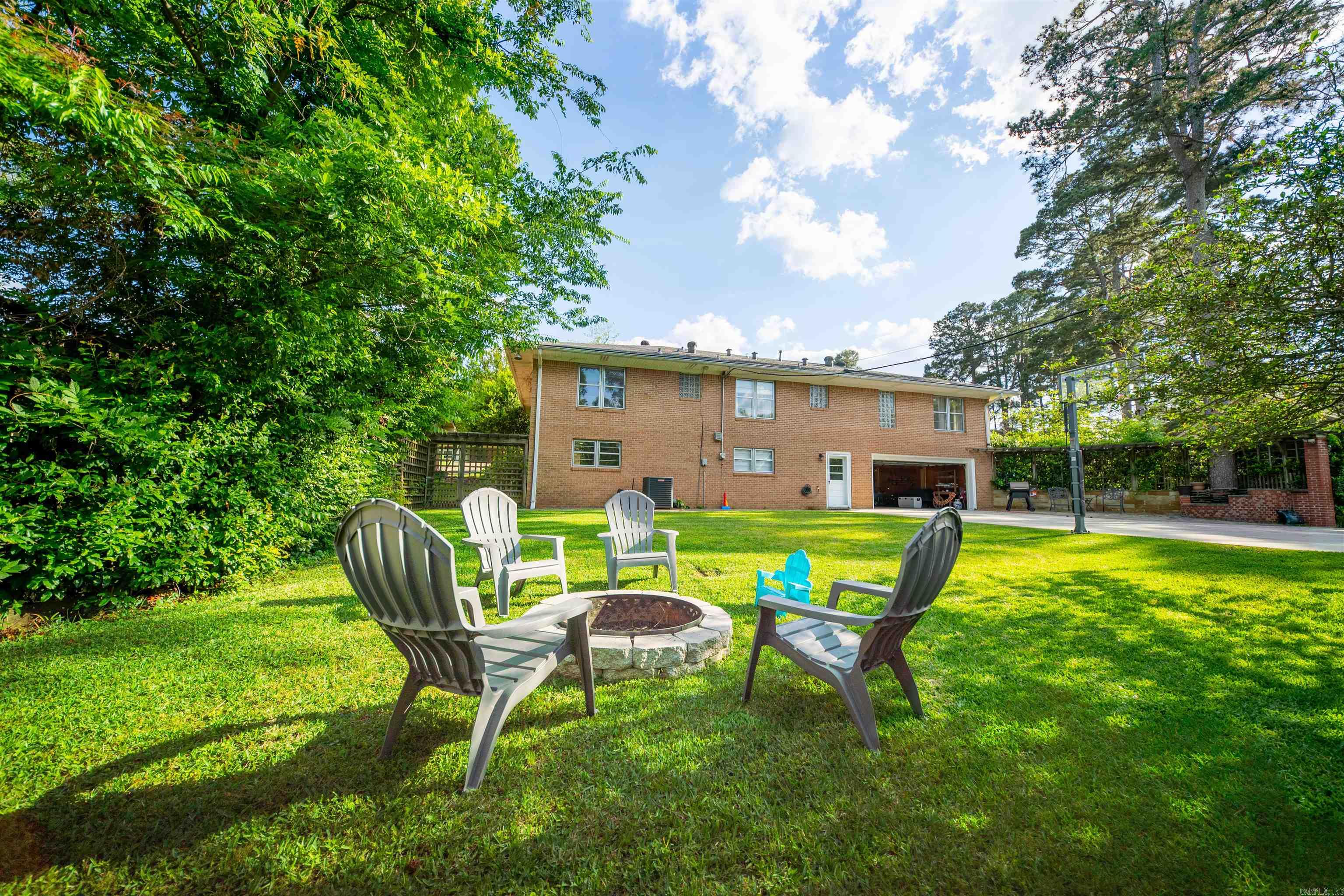 1612 W Cedar St  El Dorado, AR