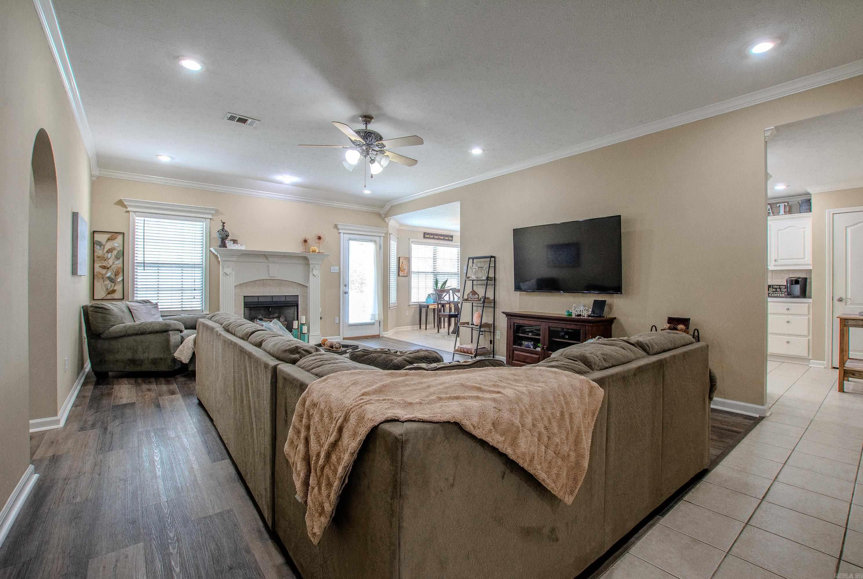 37 Emerald Drive  Maumelle, AR