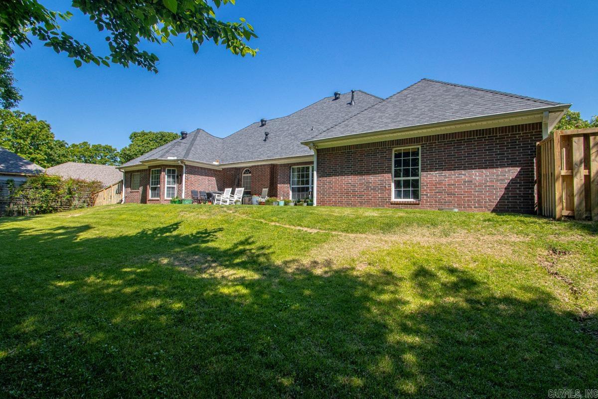 1425 River Pointe  Benton, AR