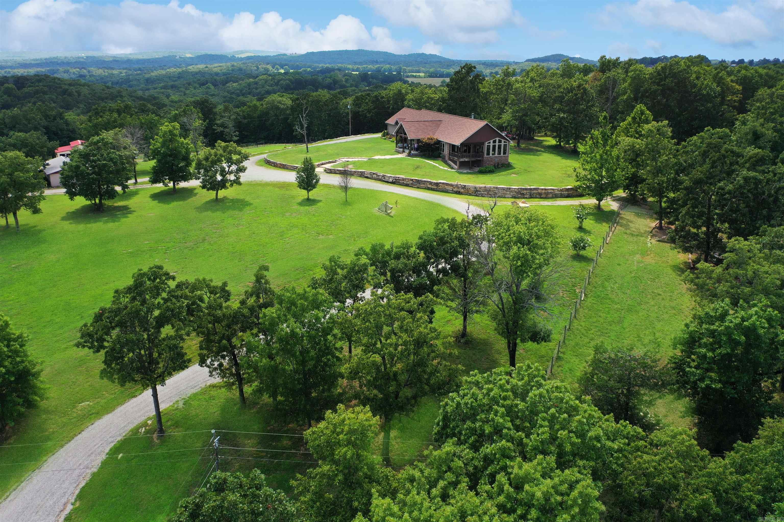 6633 Highway 201 S  Mountain Home, AR
