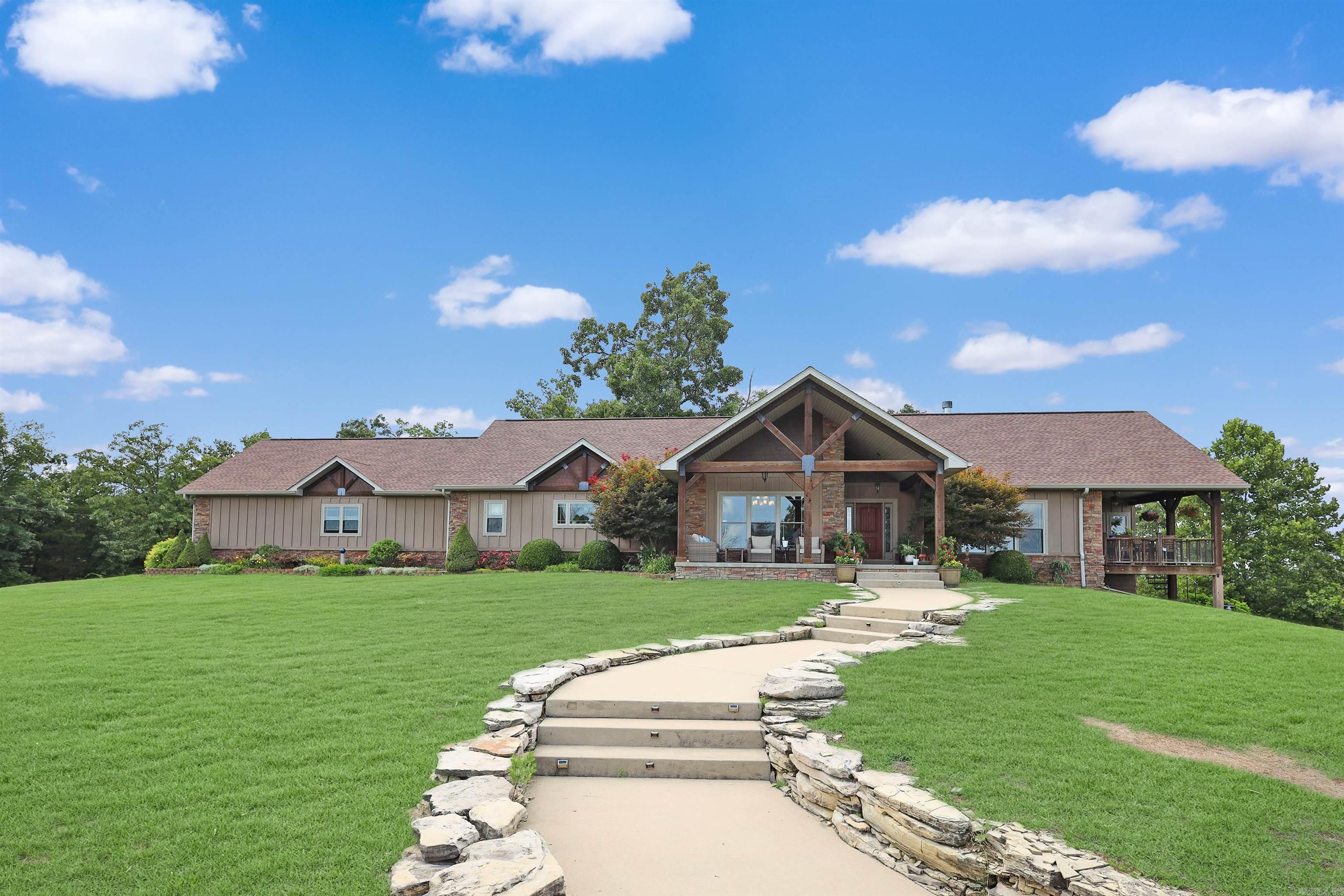 6633 Highway 201 S  Mountain Home, AR