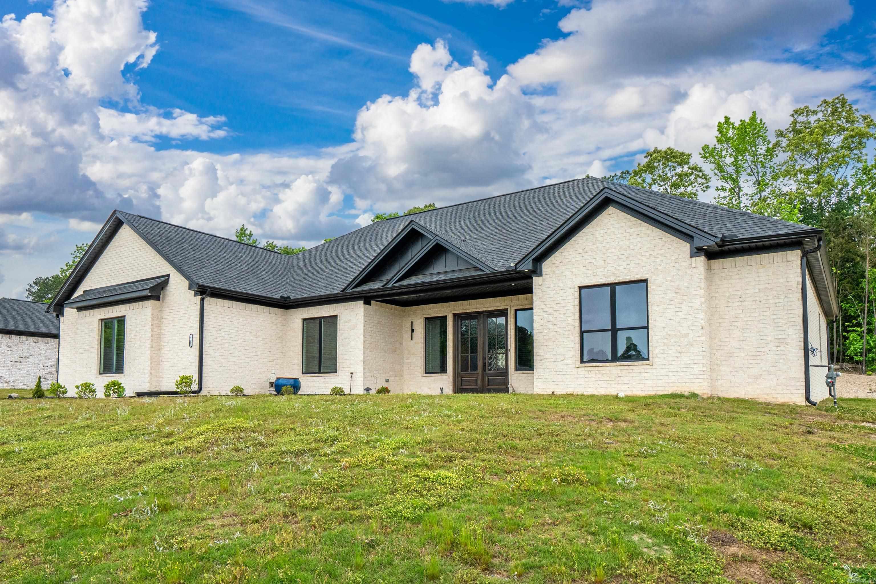 4205 Hampton  Benton, AR