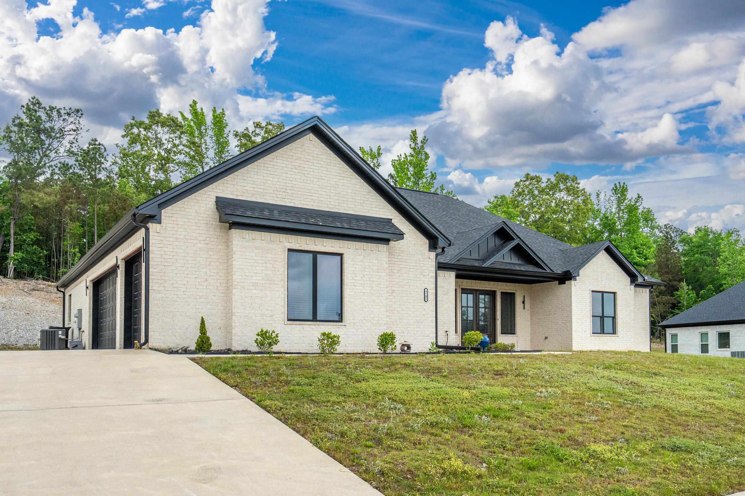 4205 Hampton  Benton, AR