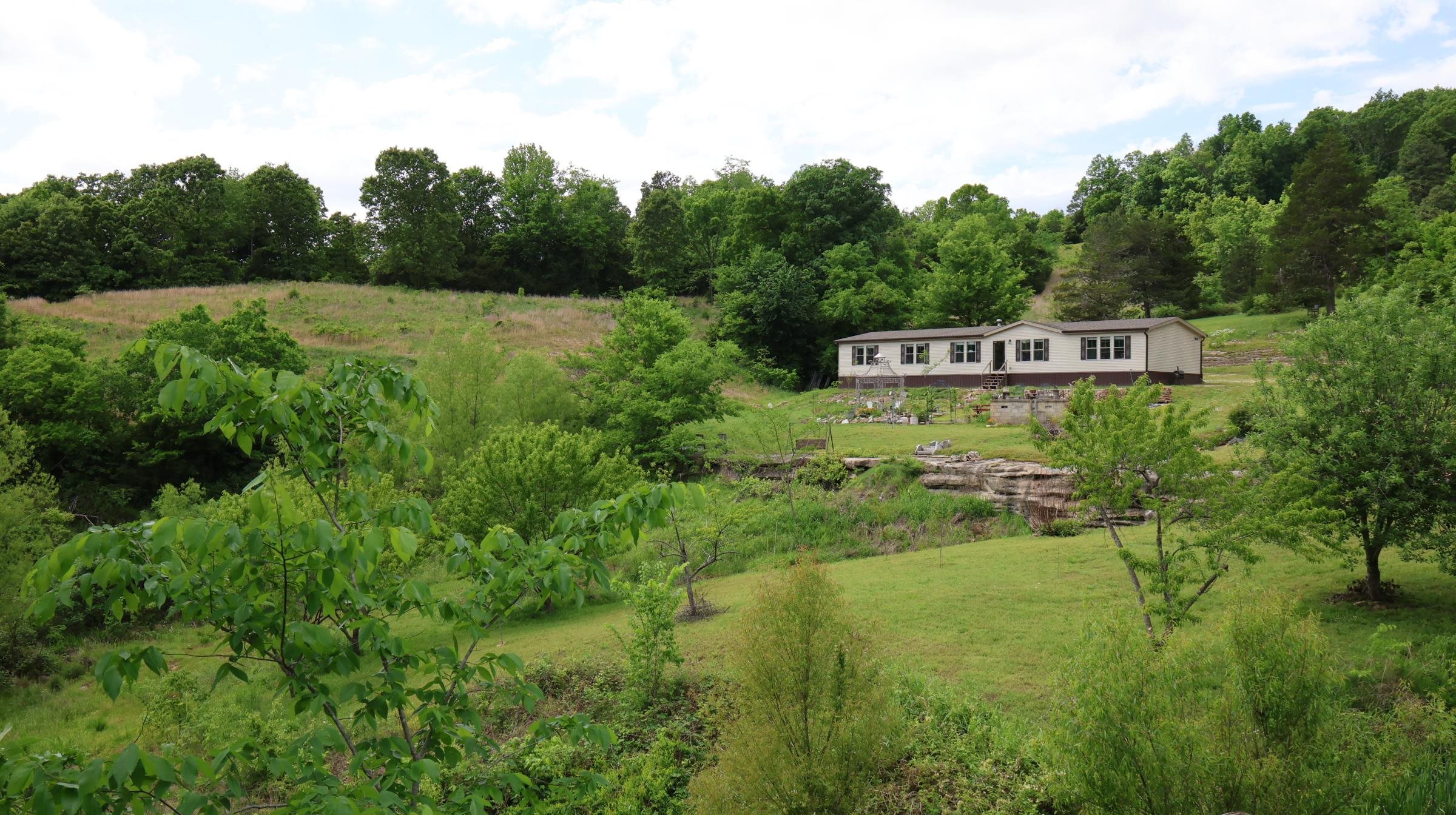 6039 S State Highway 9  Melbourne, AR