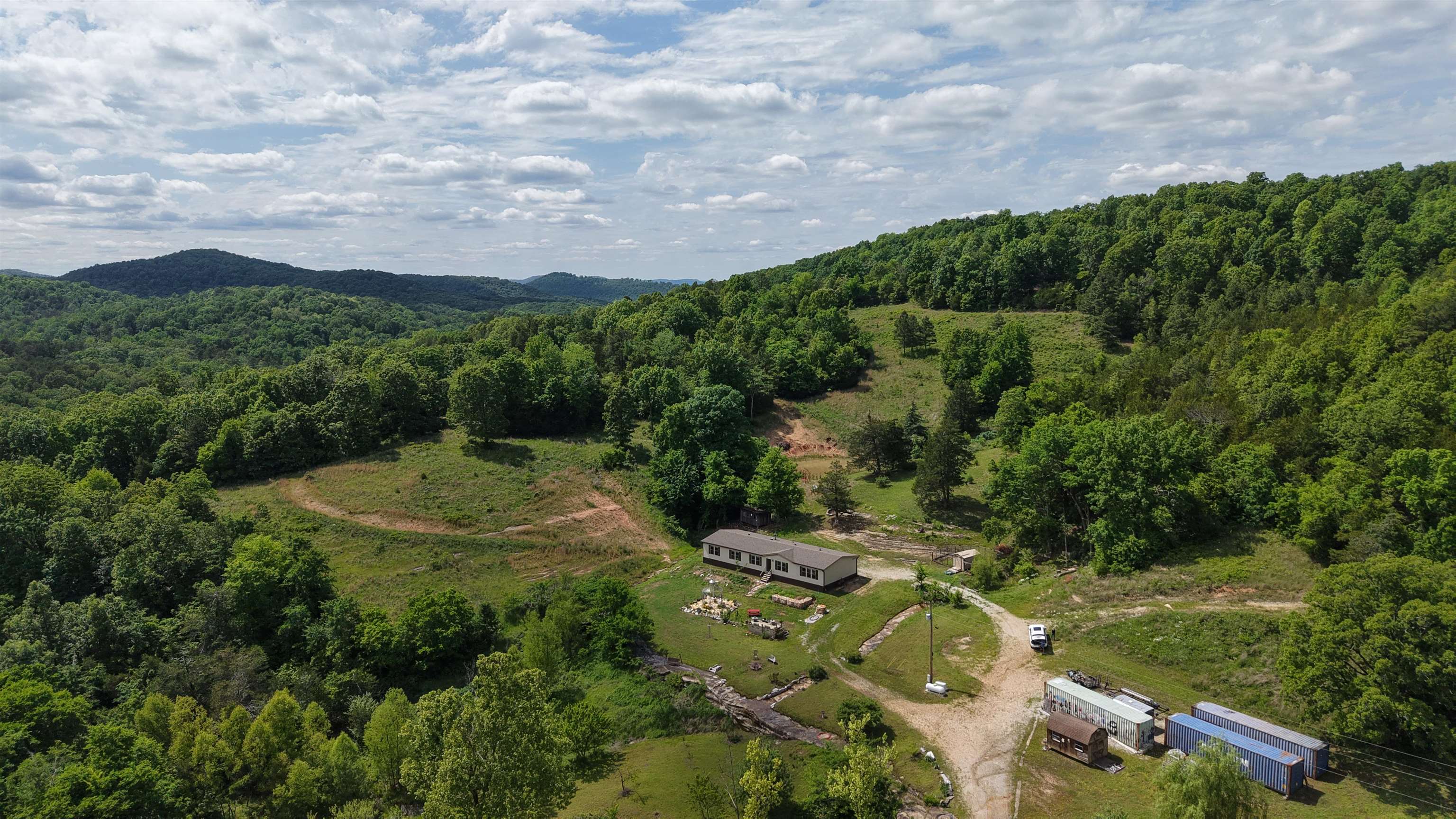 6039 S State Highway 9 Melbourne, AR 72556