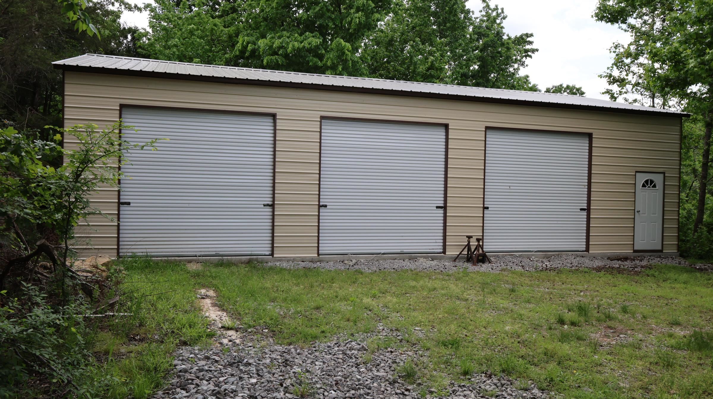 6039 S State Highway 9  Melbourne, AR