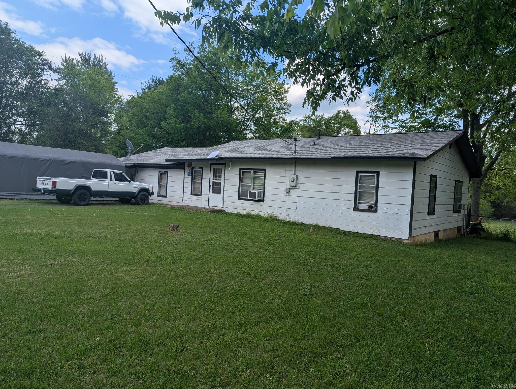 7371 Highway 64  Hartman, AR