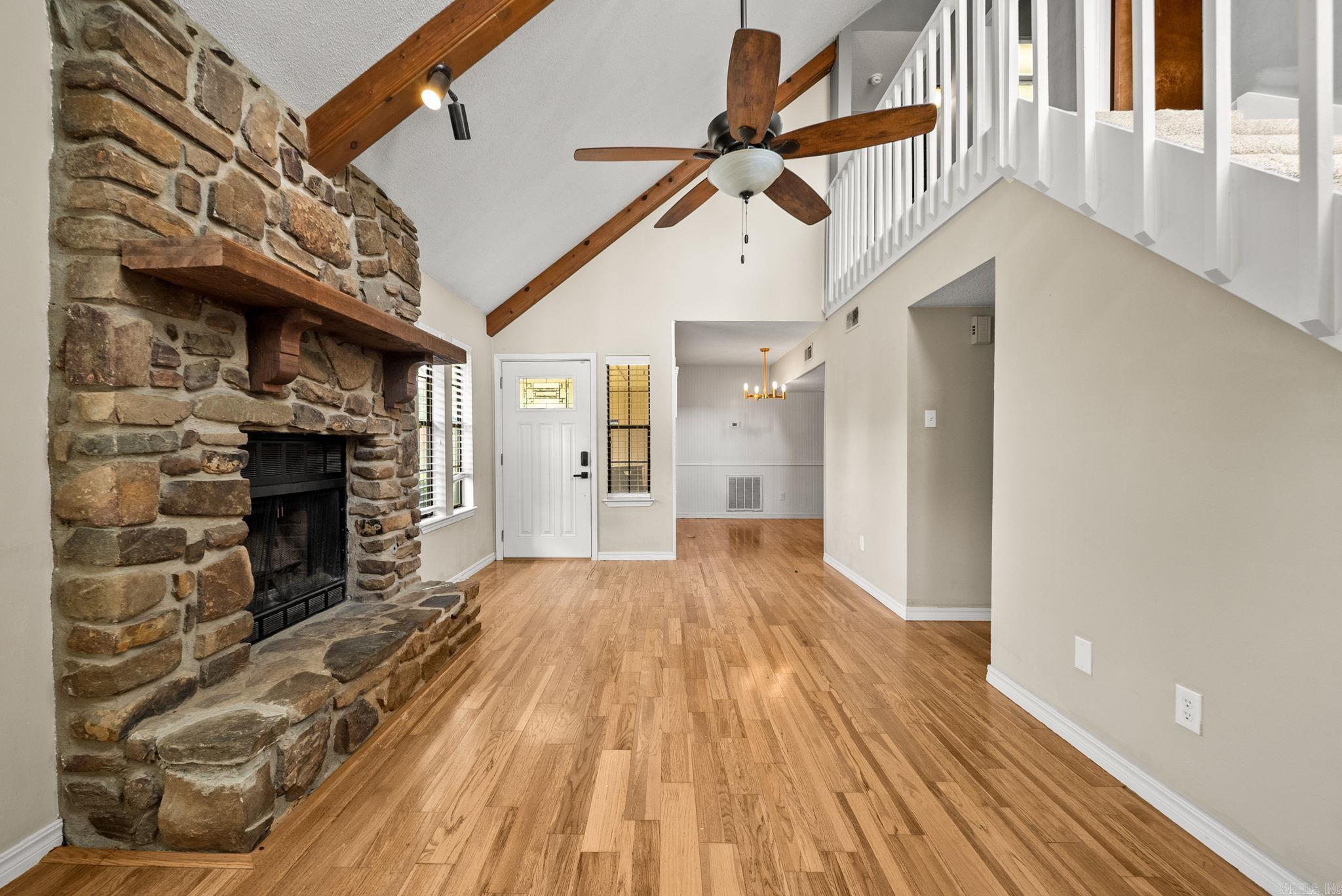 19 Hightrail  Maumelle, AR