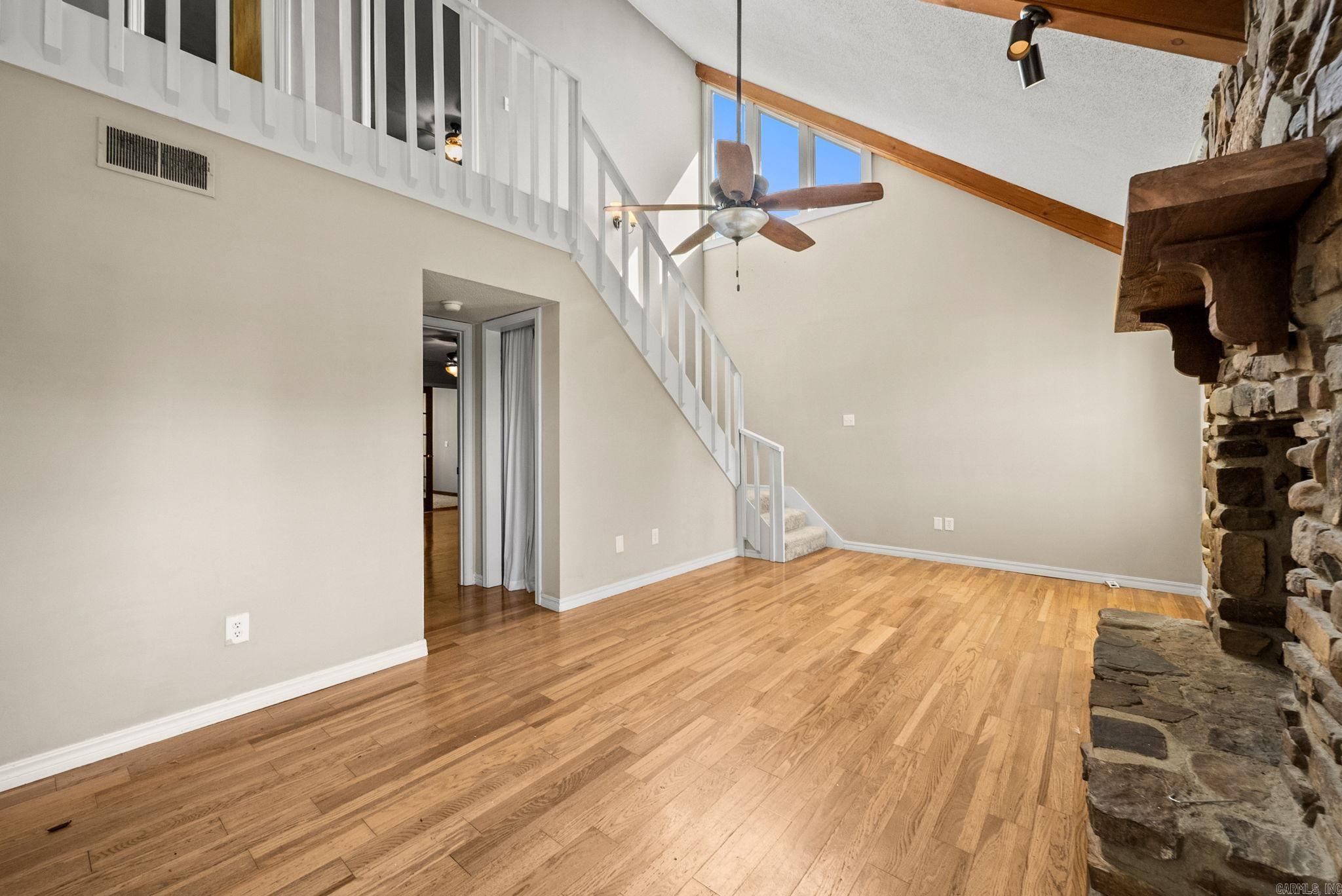 19 Hightrail  Maumelle, AR