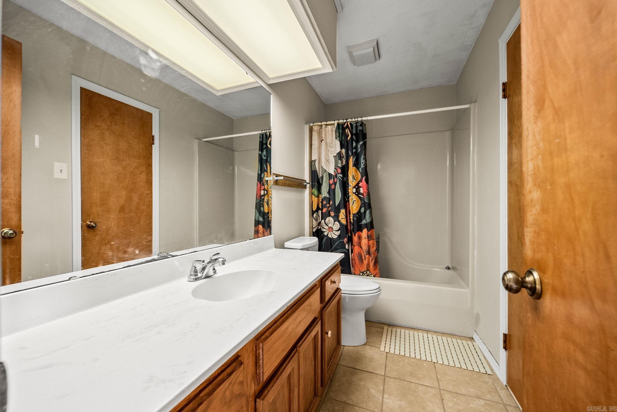 19 Hightrail  Maumelle, AR
