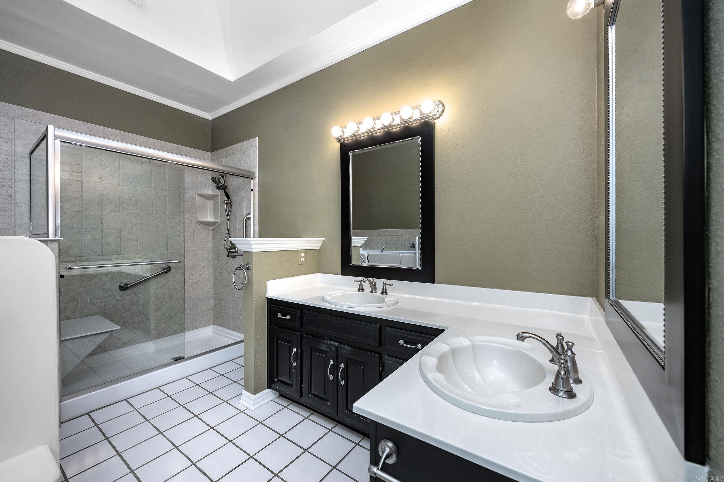 5 Caddy Cove  Maumelle, AR