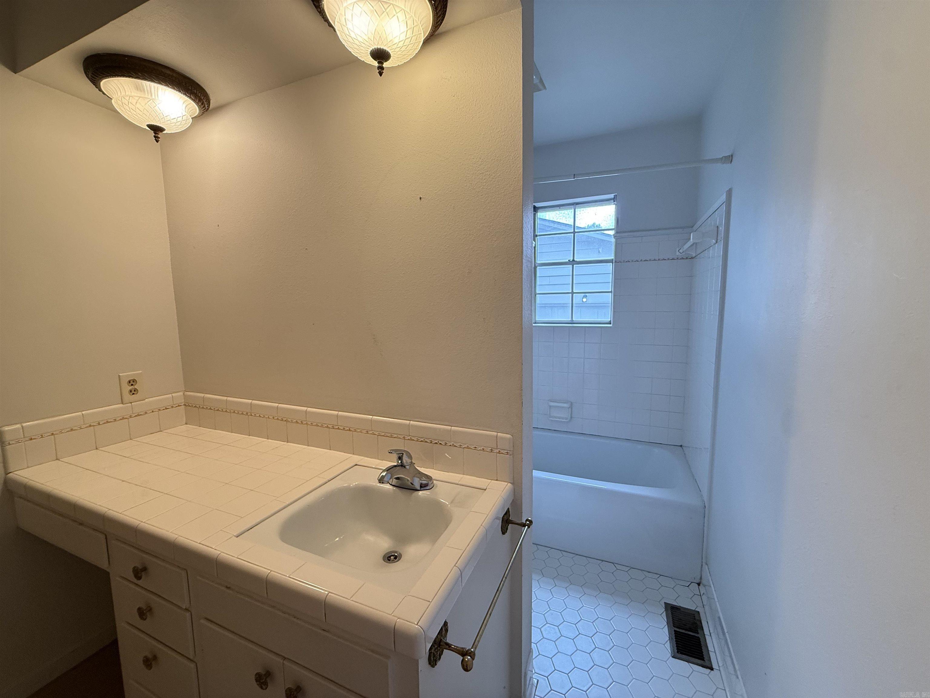 1303 Biscayne  Little Rock, AR