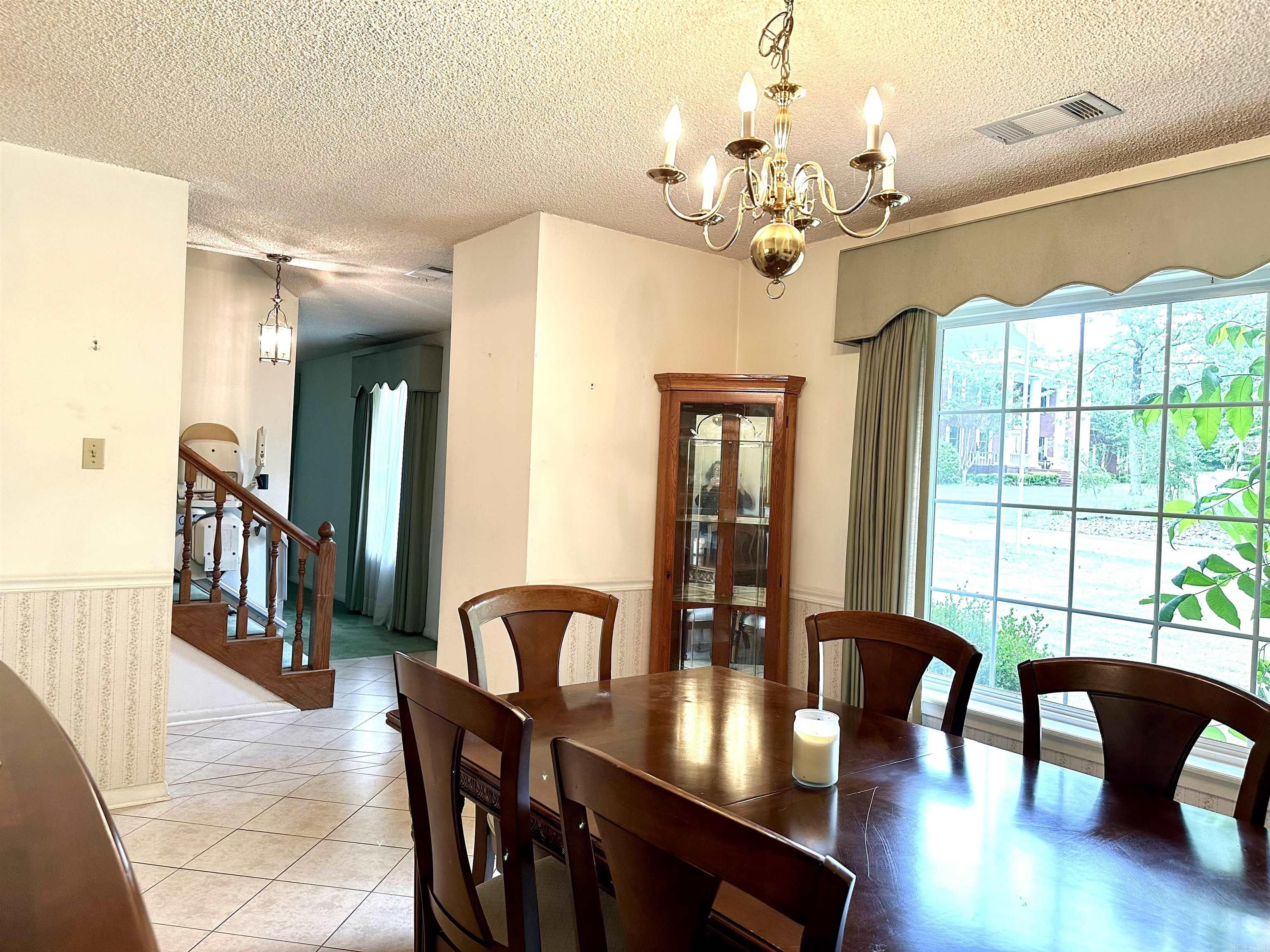 1808 Royal Oaks Dr  Malvern, AR
