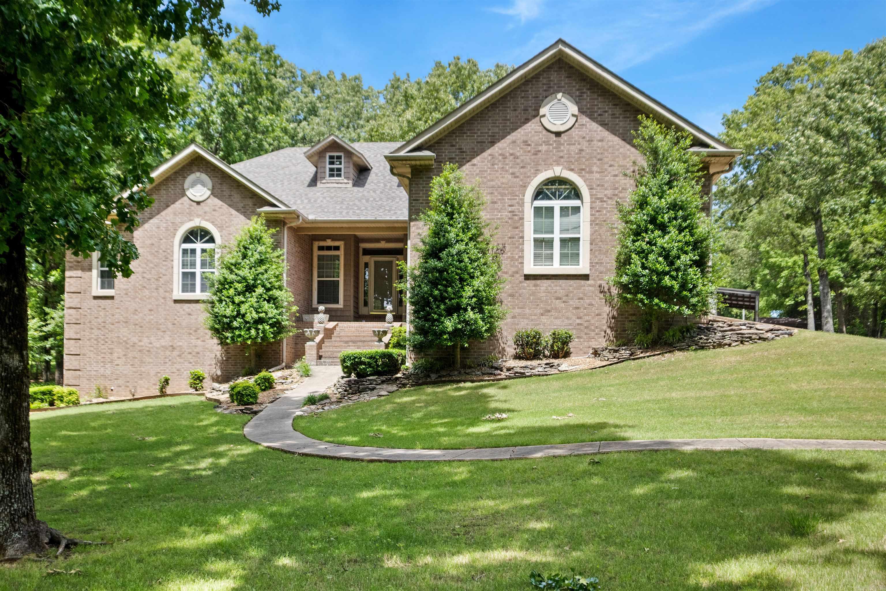 3898 County Road 318  Bono, AR