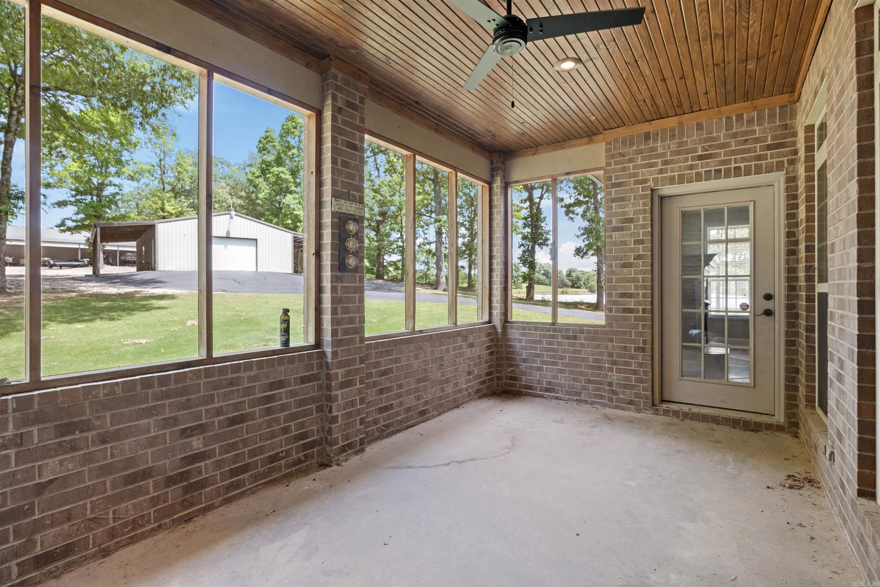 3898 County Road 318  Bono, AR