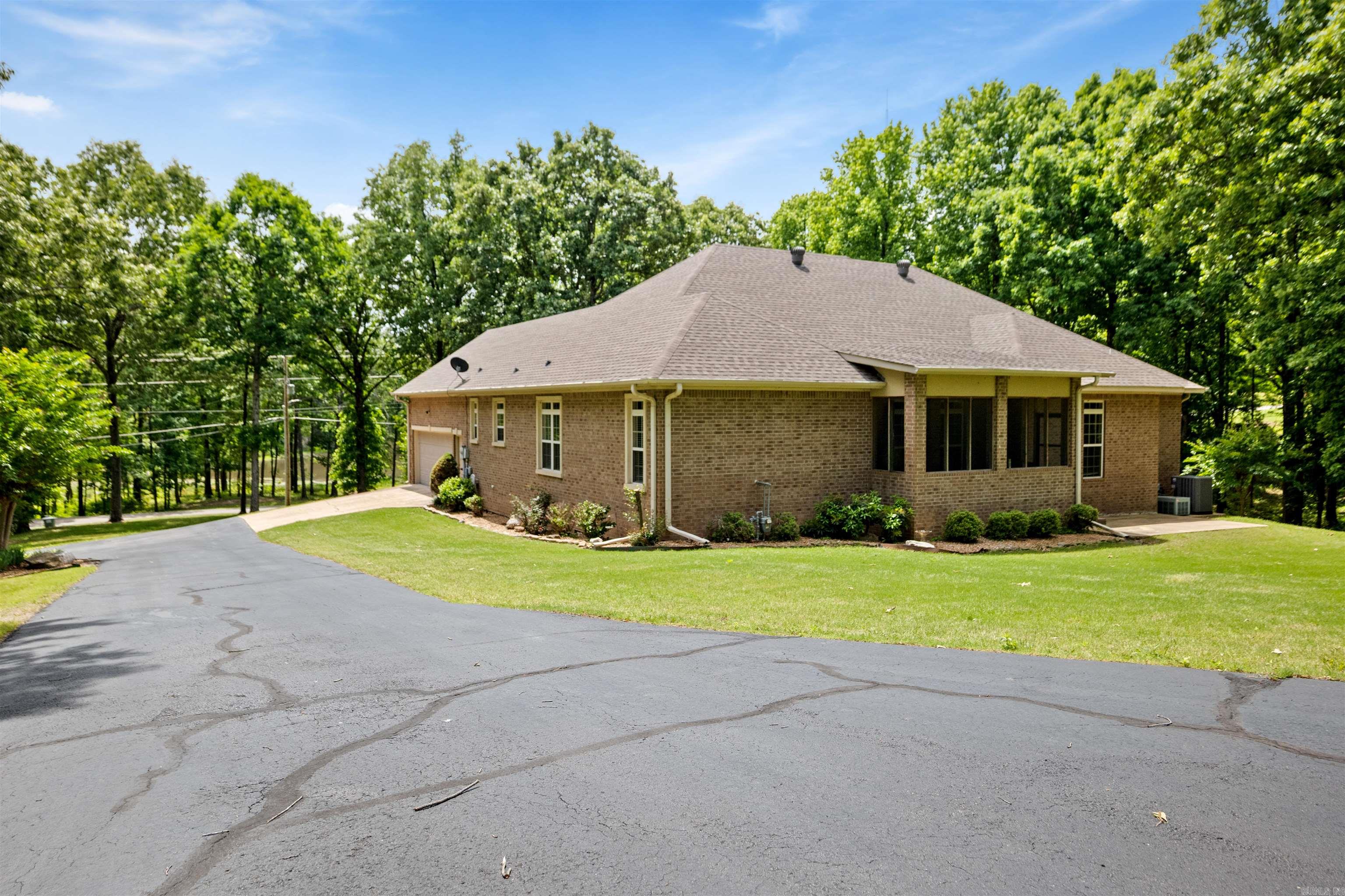 3898 County Road 318  Bono, AR