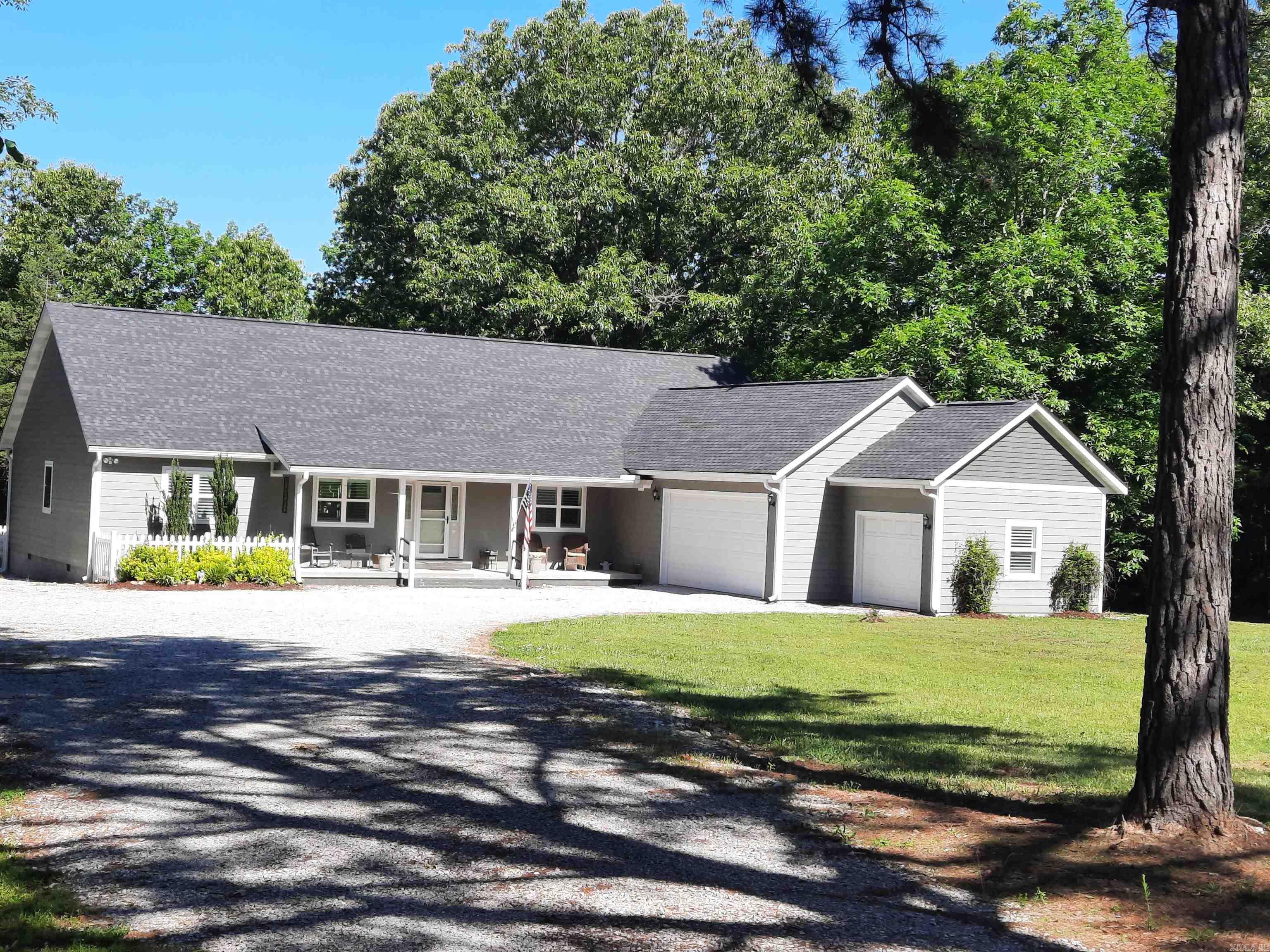 503 Harding Mountain View, AR 72560