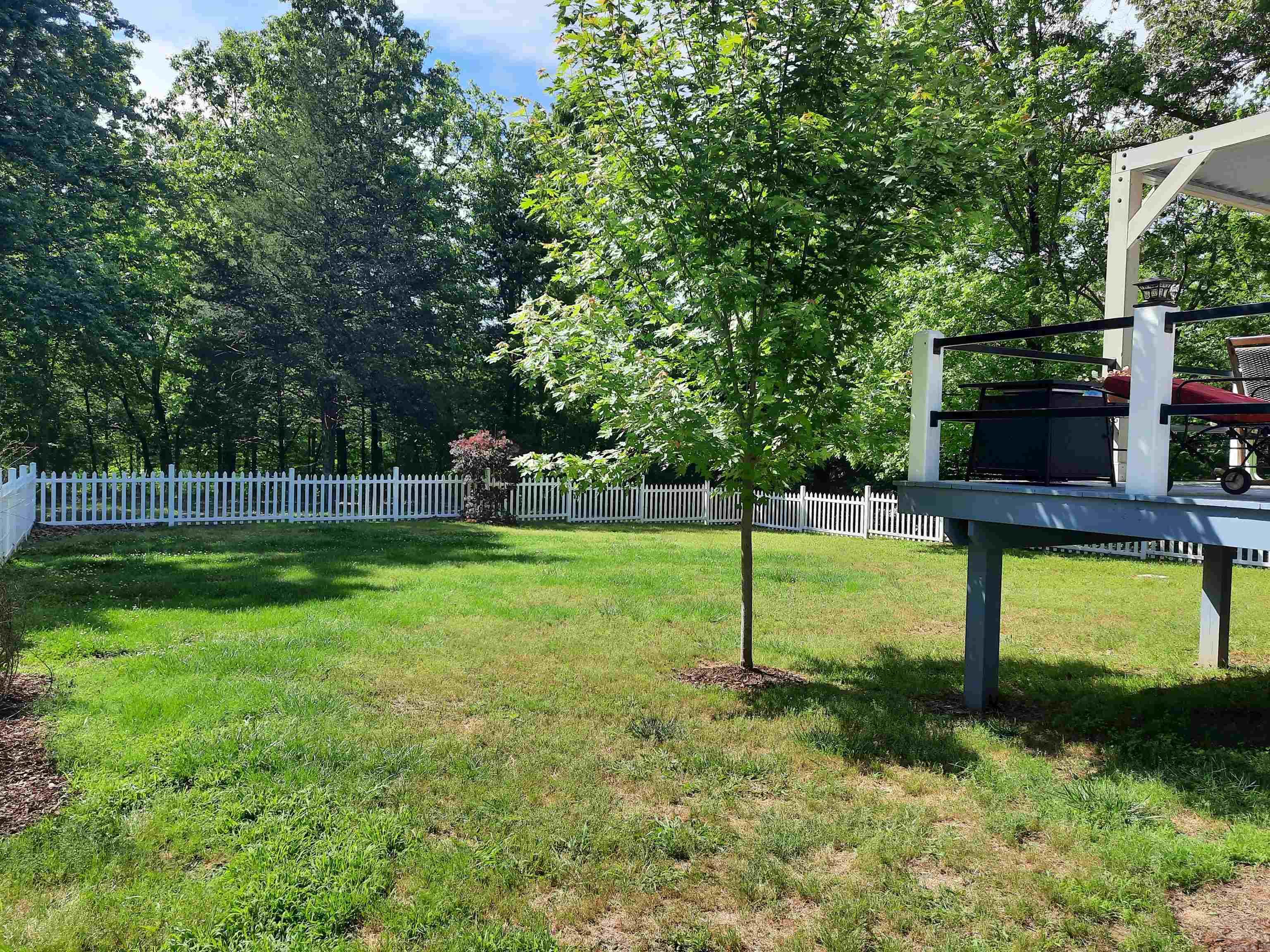 503 Harding Mountain View, AR 72560