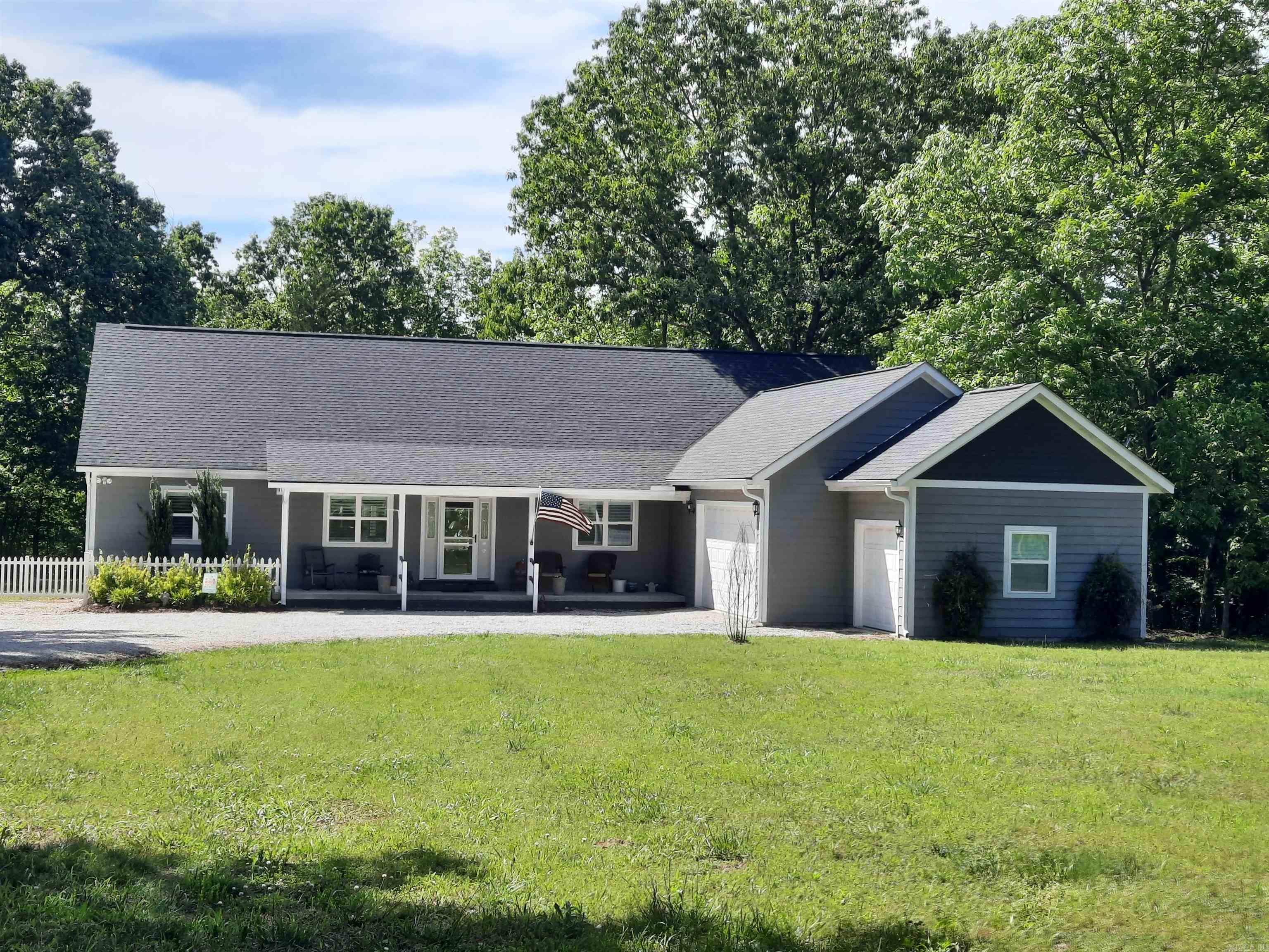 503 Harding  Mountain View, AR