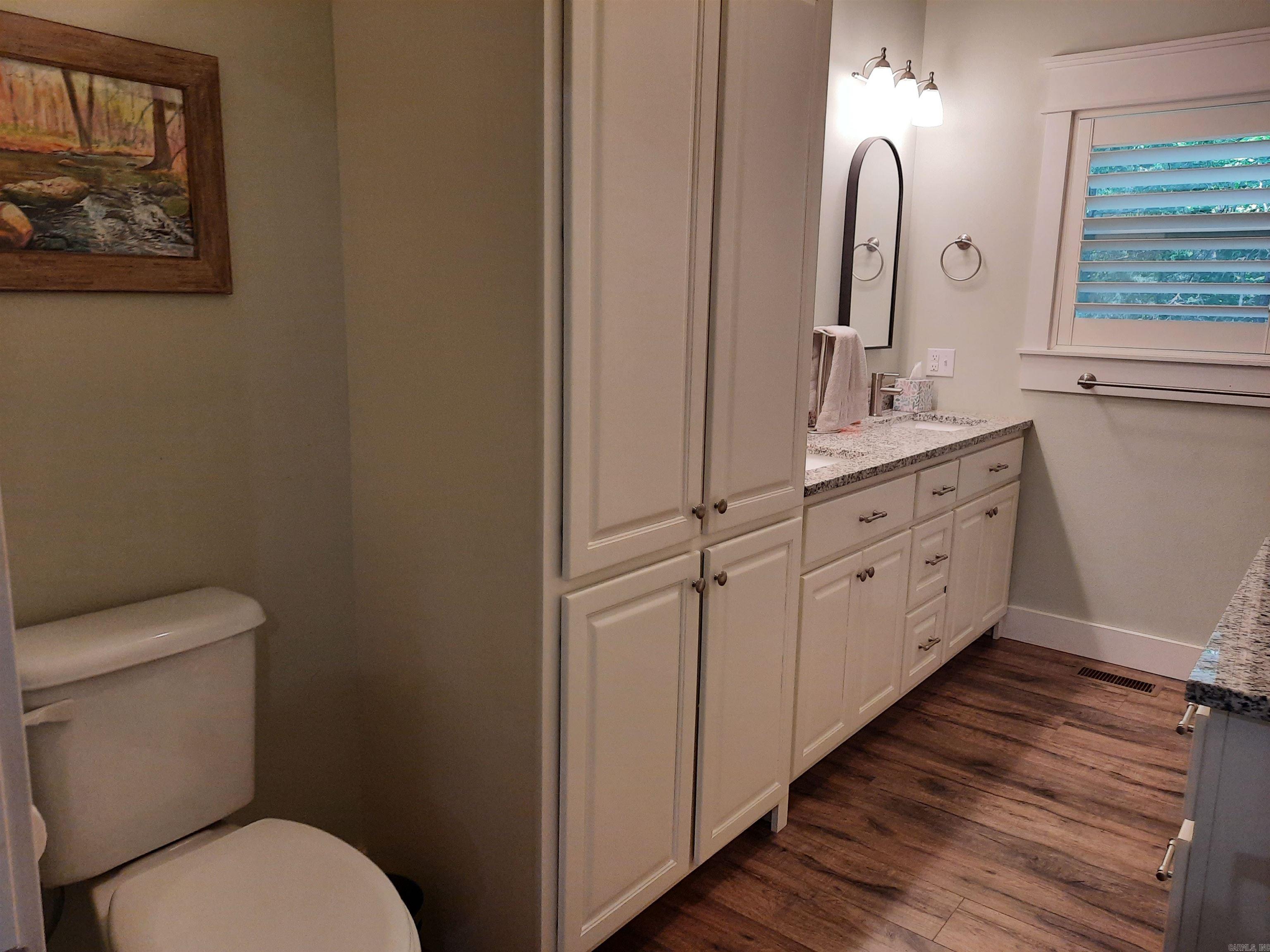 503 Harding  Mountain View, AR