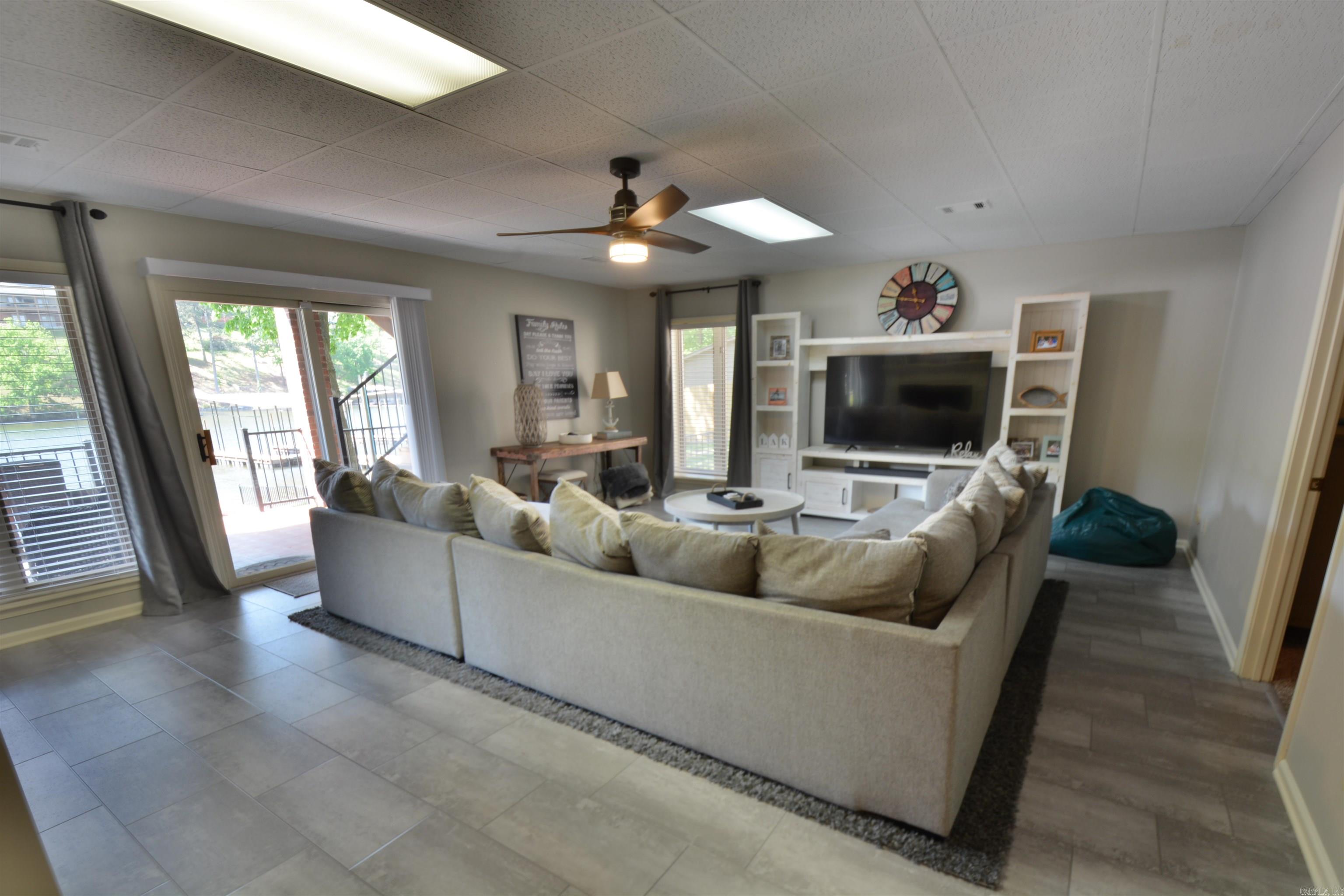 210 EDGEWATER  Hot Springs, AR