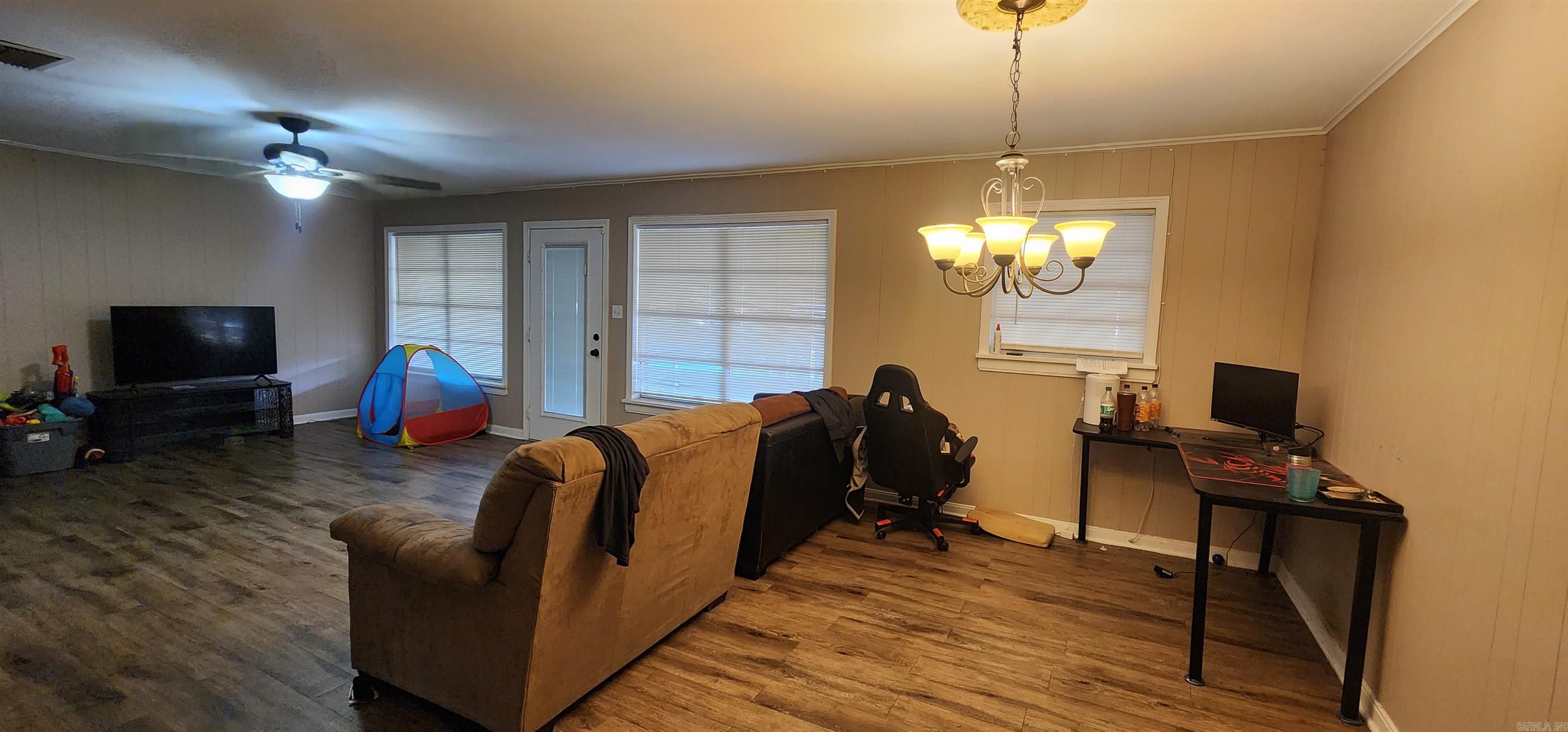 6313 Dollarway  White Hall, AR