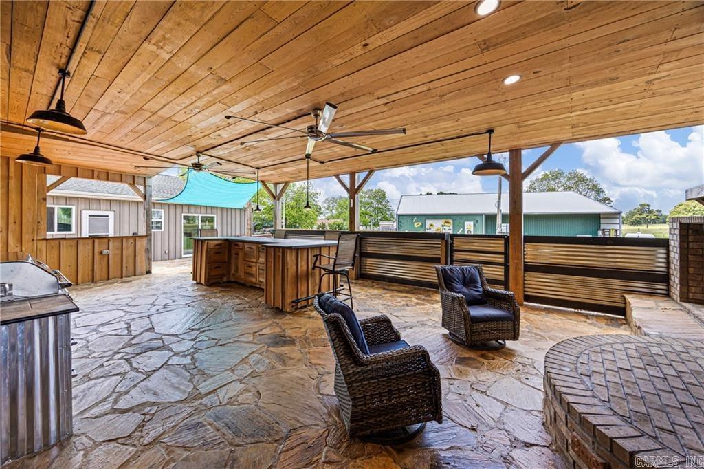 110 Ike Lane  Russellville, AR