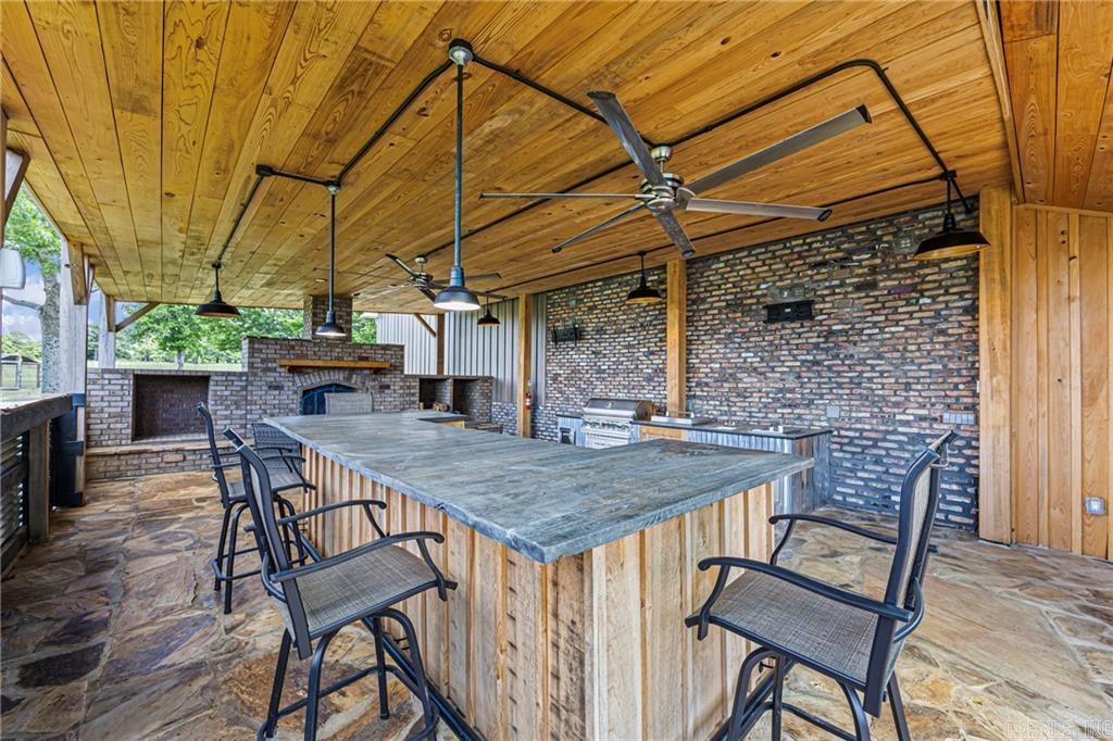 110 Ike Lane  Russellville, AR