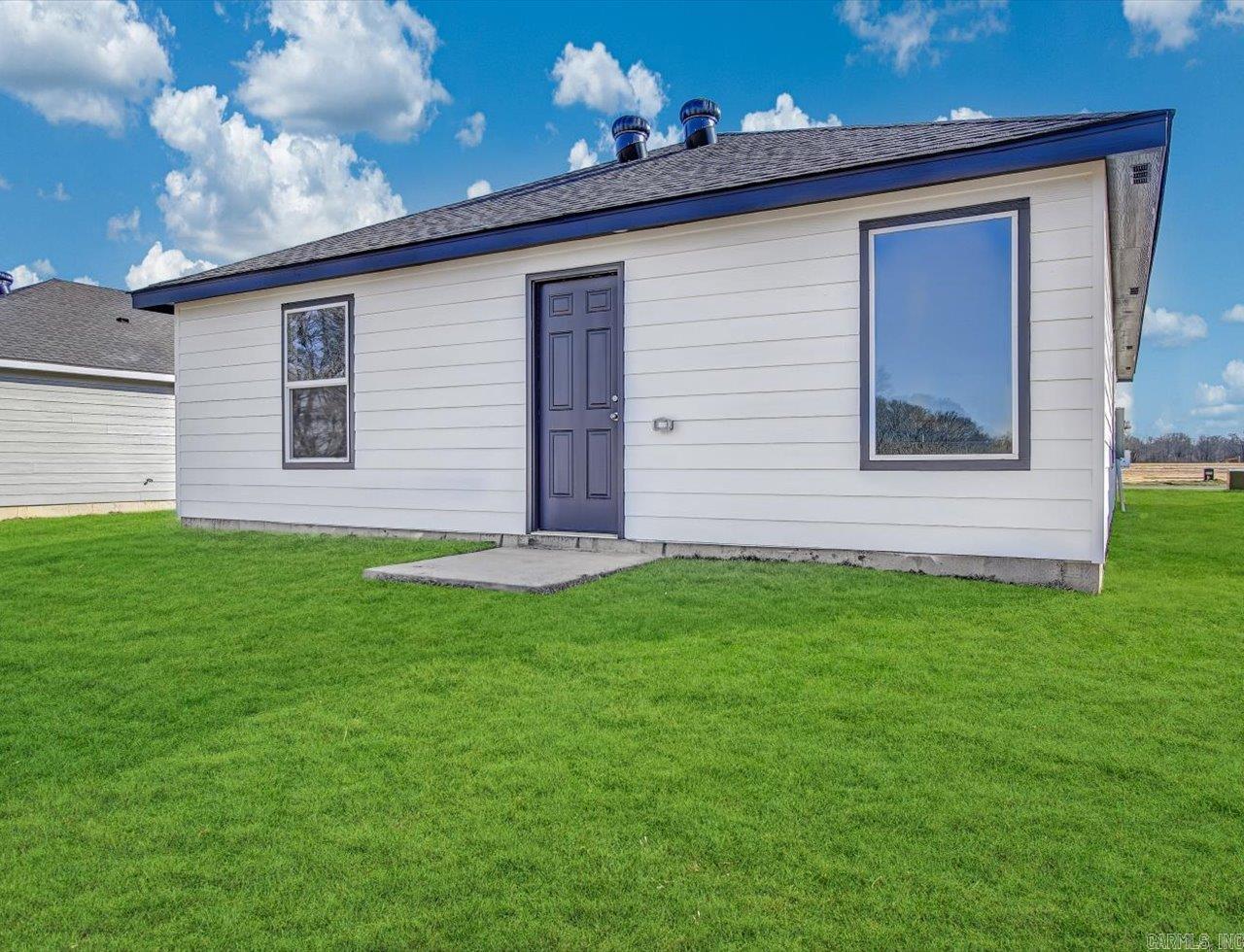 330 Moonlight Graham  Ward, AR