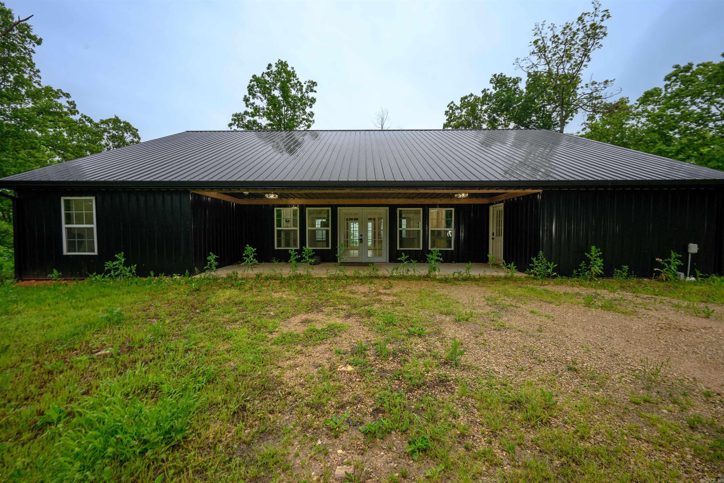 178 Paw Paw Ridge  Hardy, AR