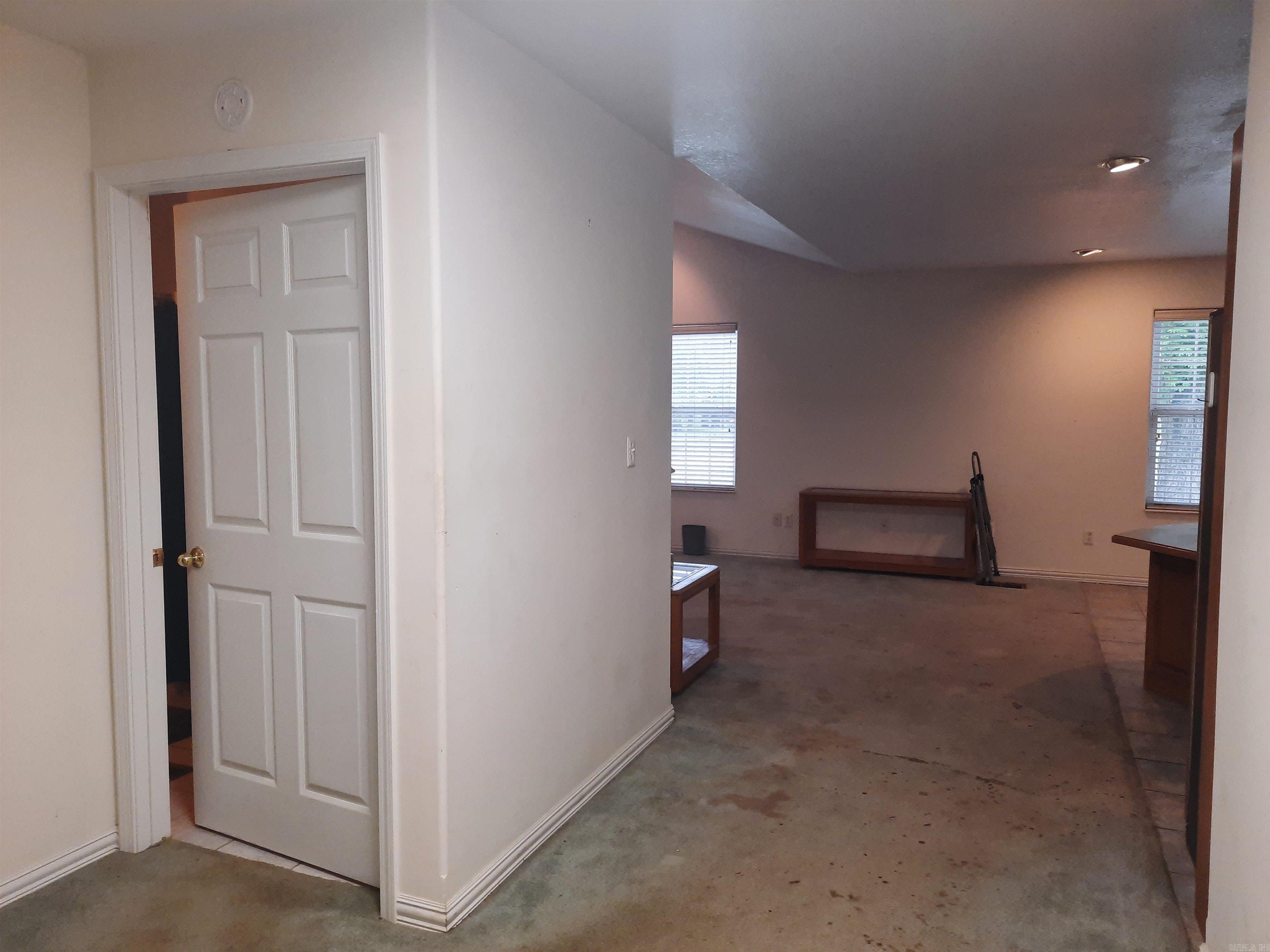 615 Jackson Mountain View, AR 72560