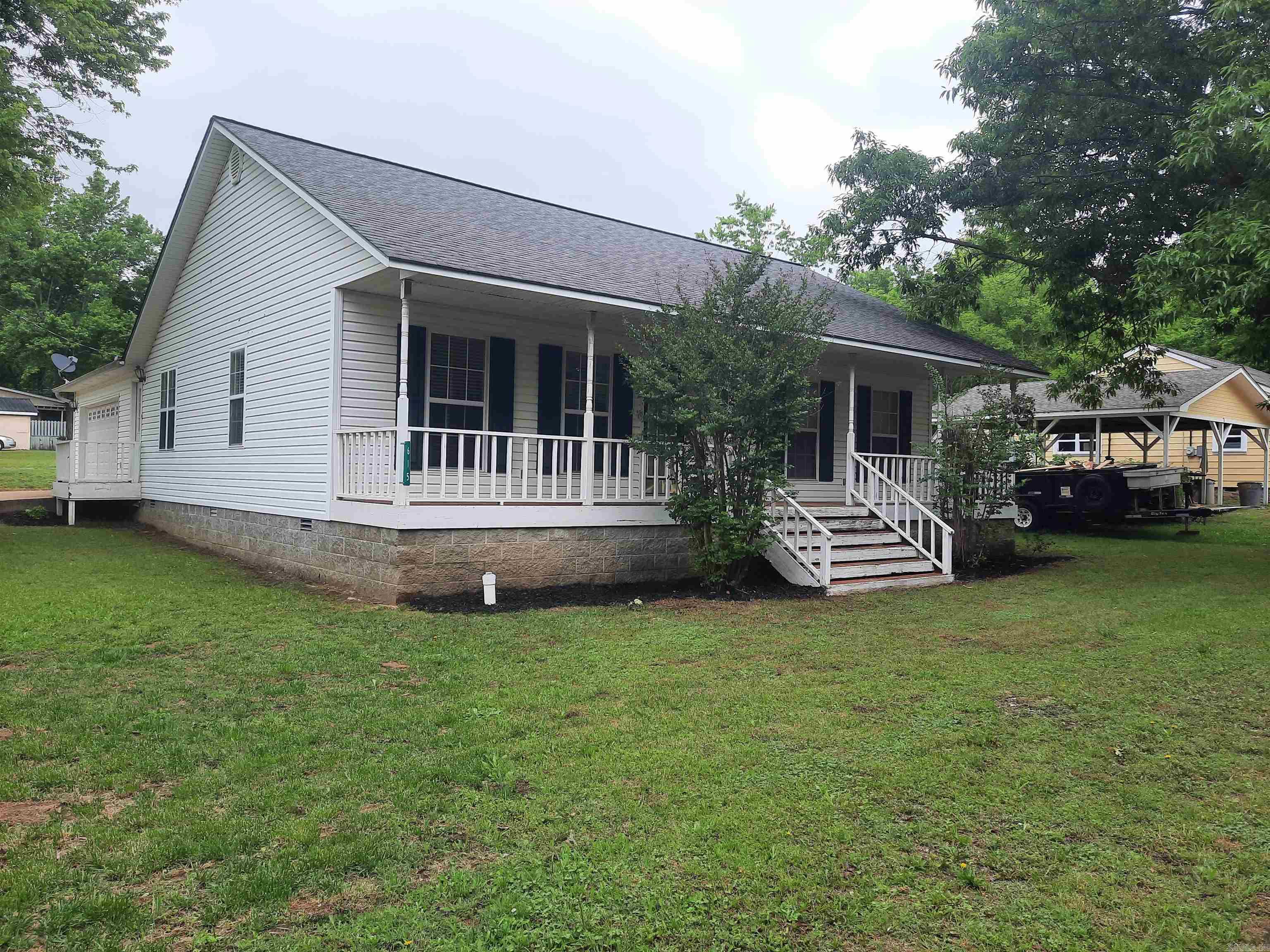 615 Jackson Mountain View, AR 72560