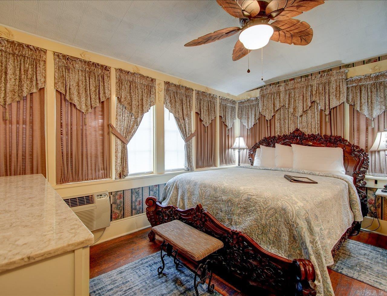 318 Quapaw The Gables Inn Hot Springs, AR