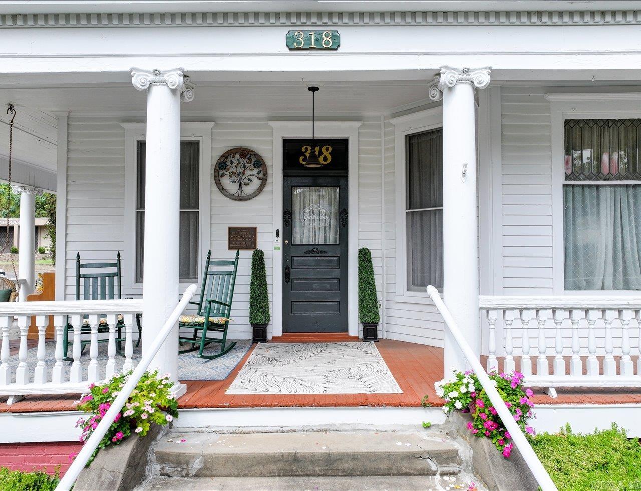 318 Quapaw The Gables Inn Hot Springs, AR