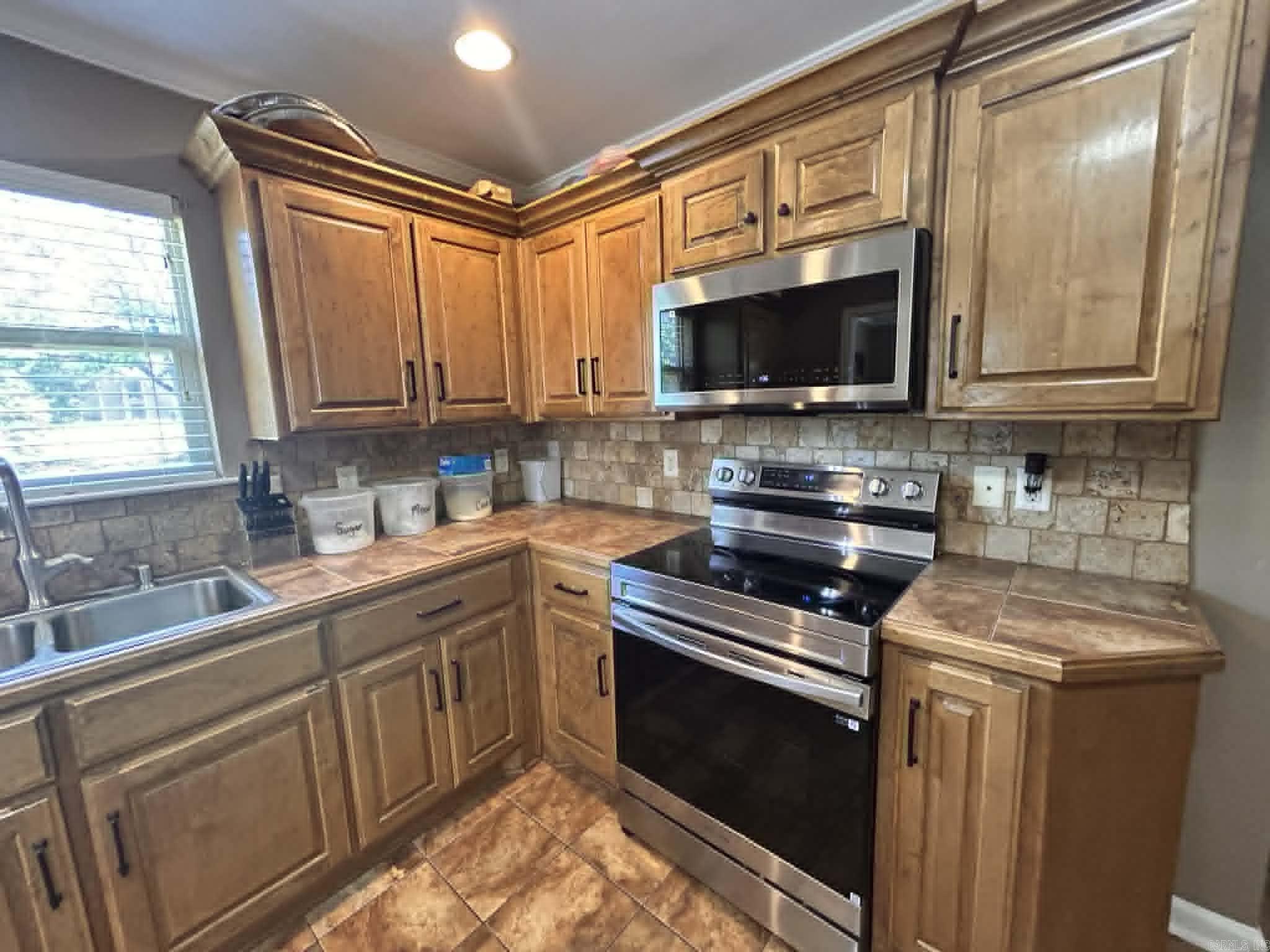 46 Chateaus  Little Rock, AR