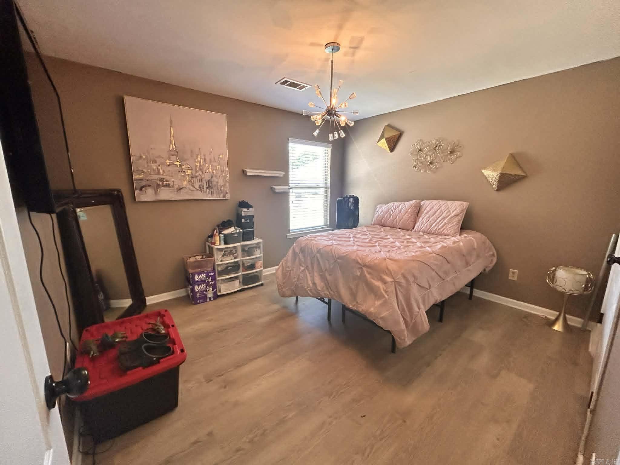 46 Chateaus  Little Rock, AR
