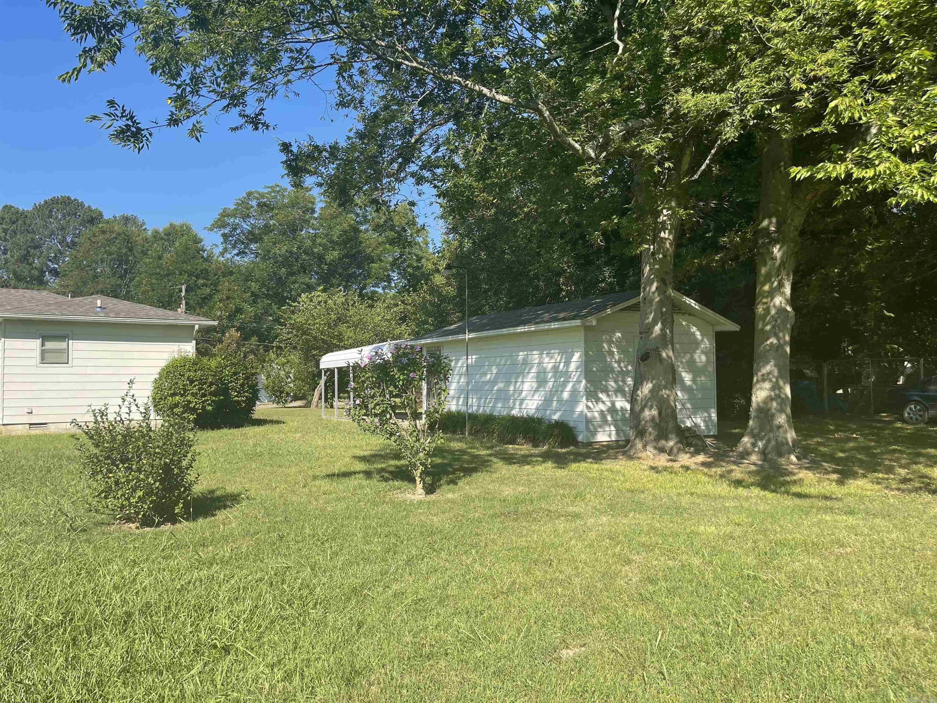 312 E Searcy St  Kensett, AR