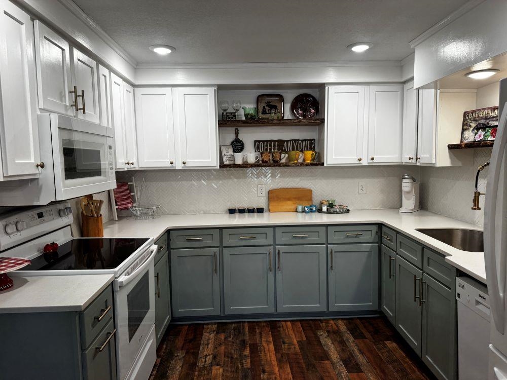 236 E Lakeshore  Cherokee Village, AR