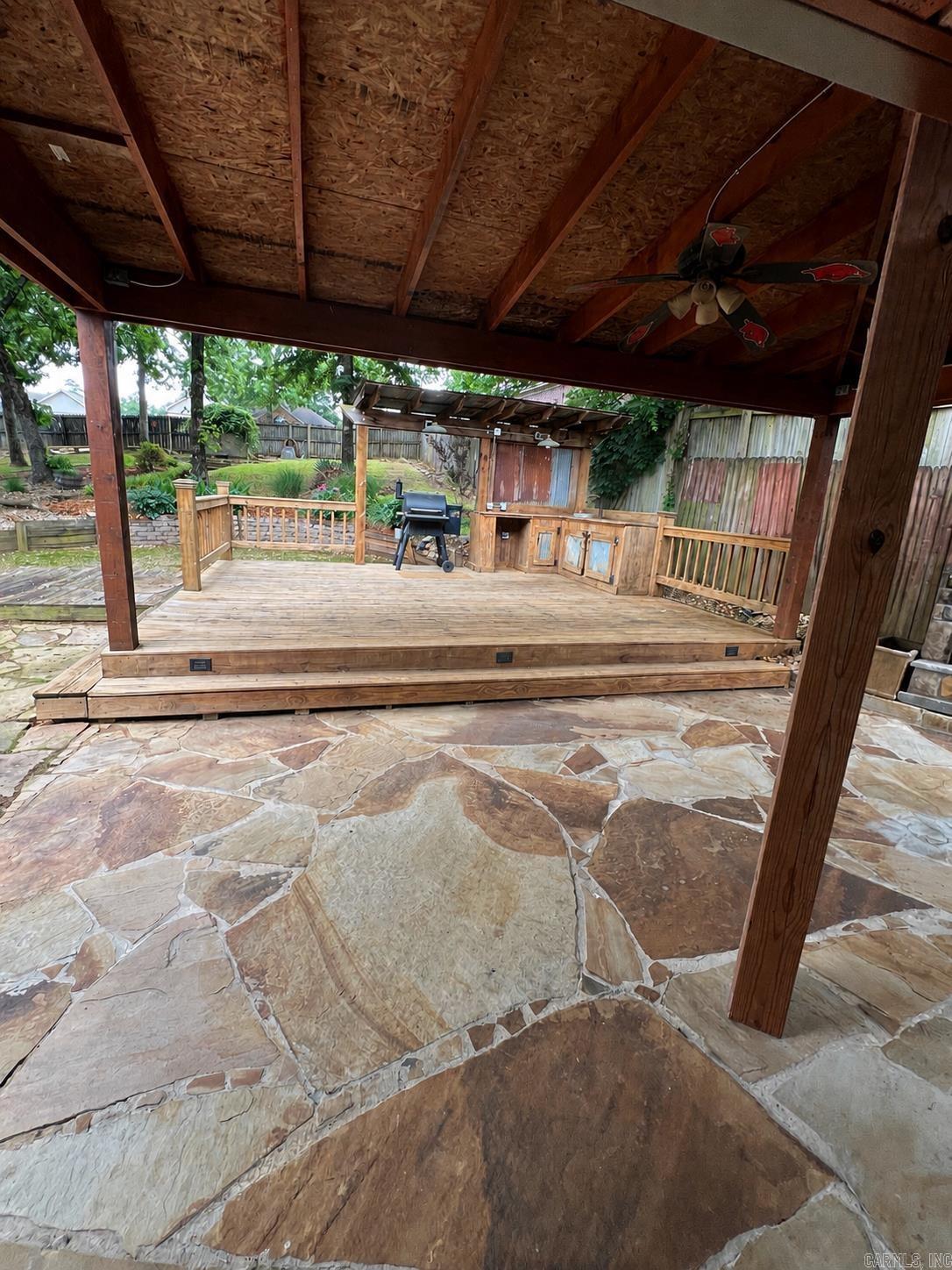 19 Sunbelt Court 16 Reliance Court Mayflower, AR