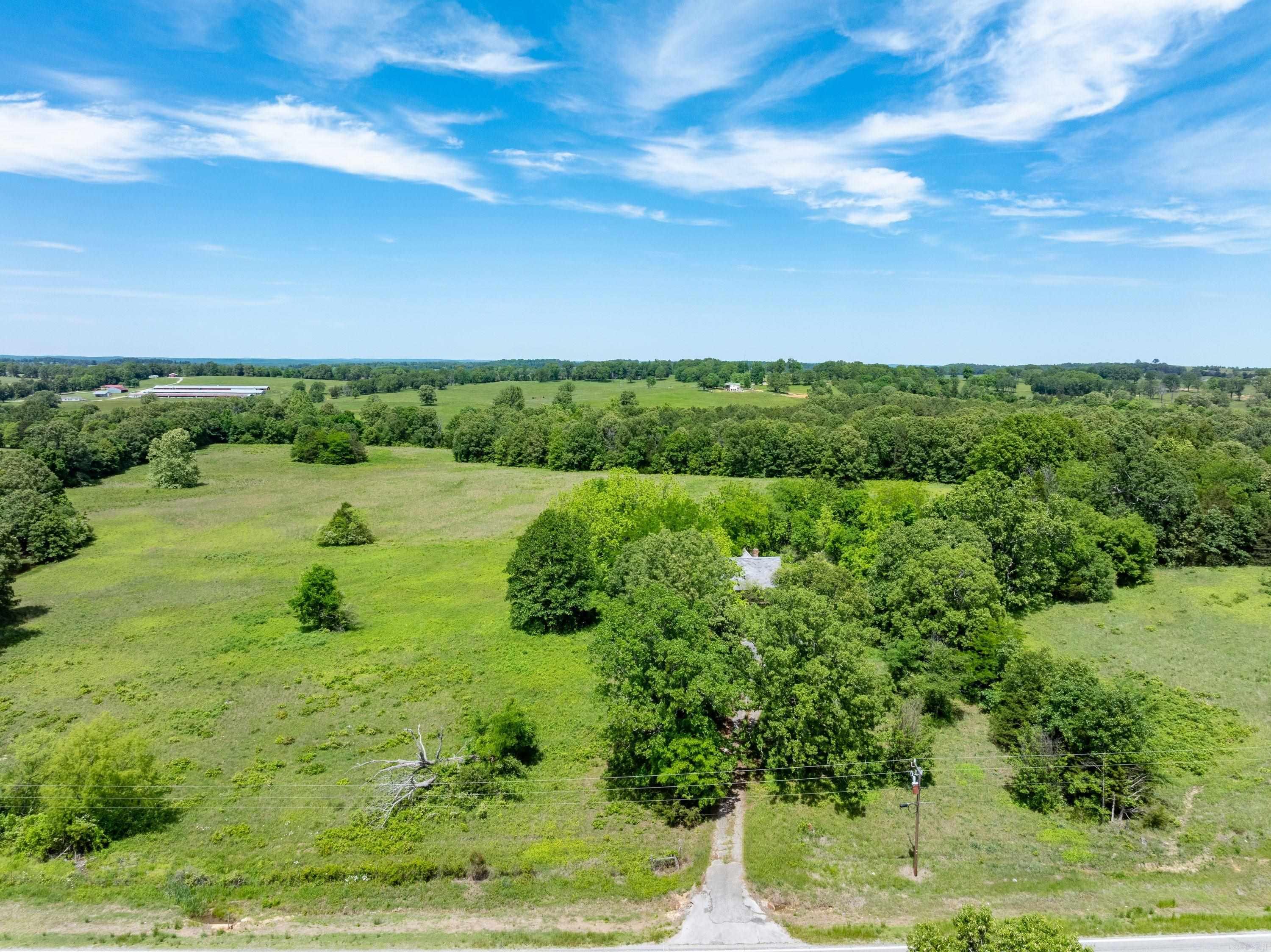 432 W AR Hwy 58  Sidney, AR